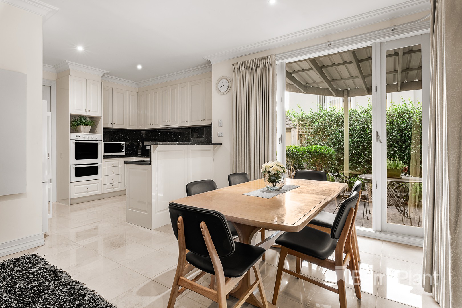 13 Laurie Road, Doncaster East, VIC 3109, Doncaster East - Thumbnail 5