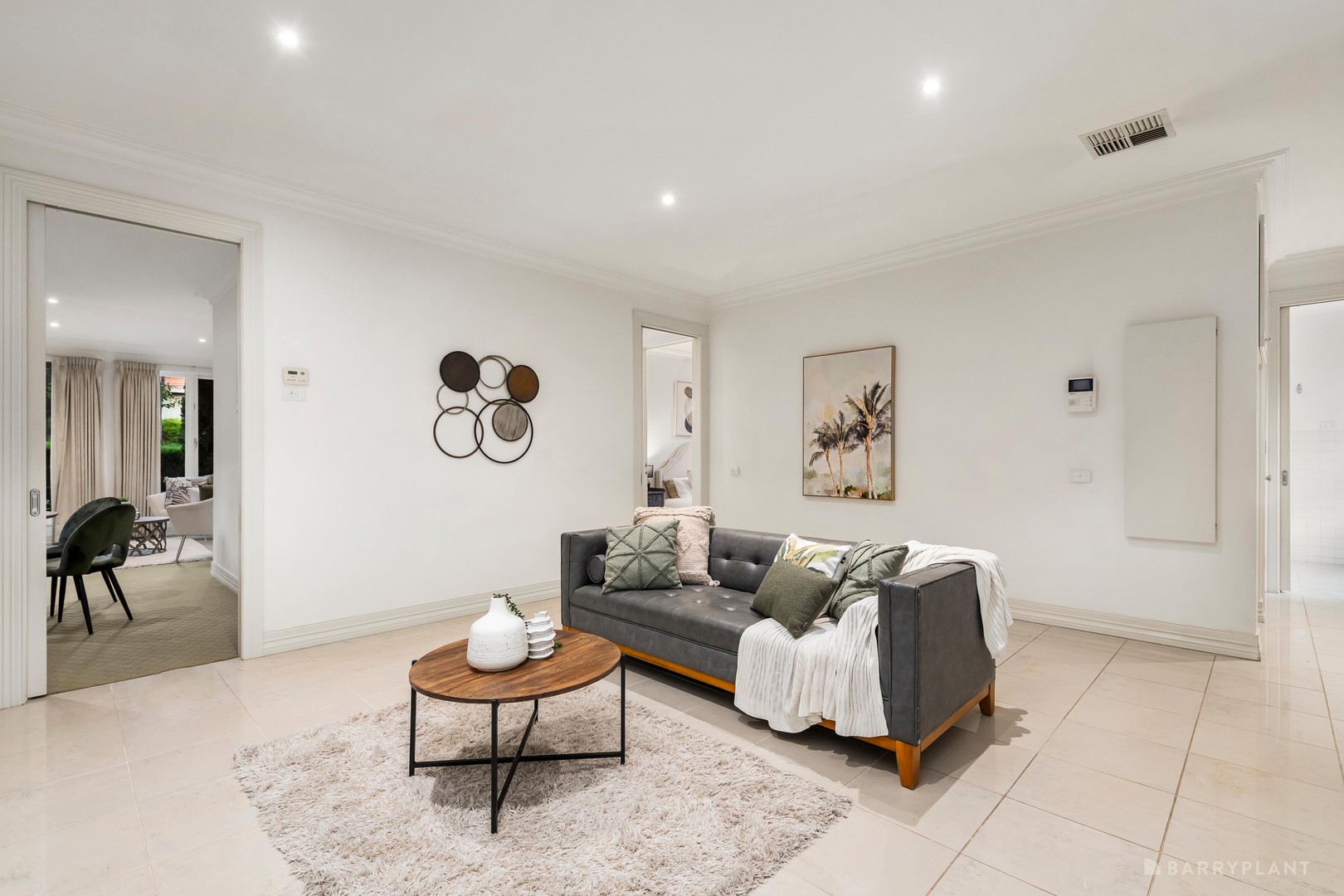 13 Laurie Road, Doncaster East, VIC 3109, Doncaster East - Thumbnail 6