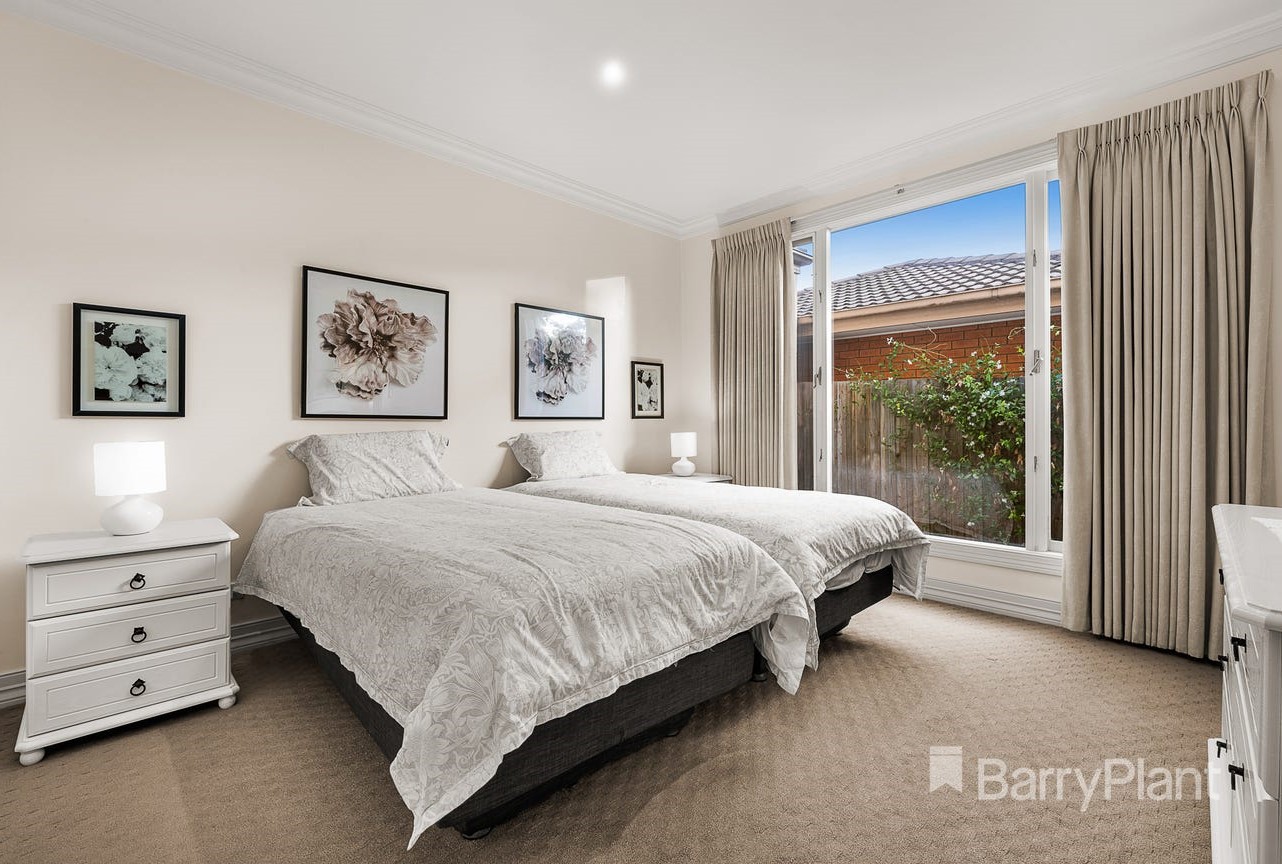 13 Laurie Road, Doncaster East, VIC 3109, Doncaster East - Thumbnail 7