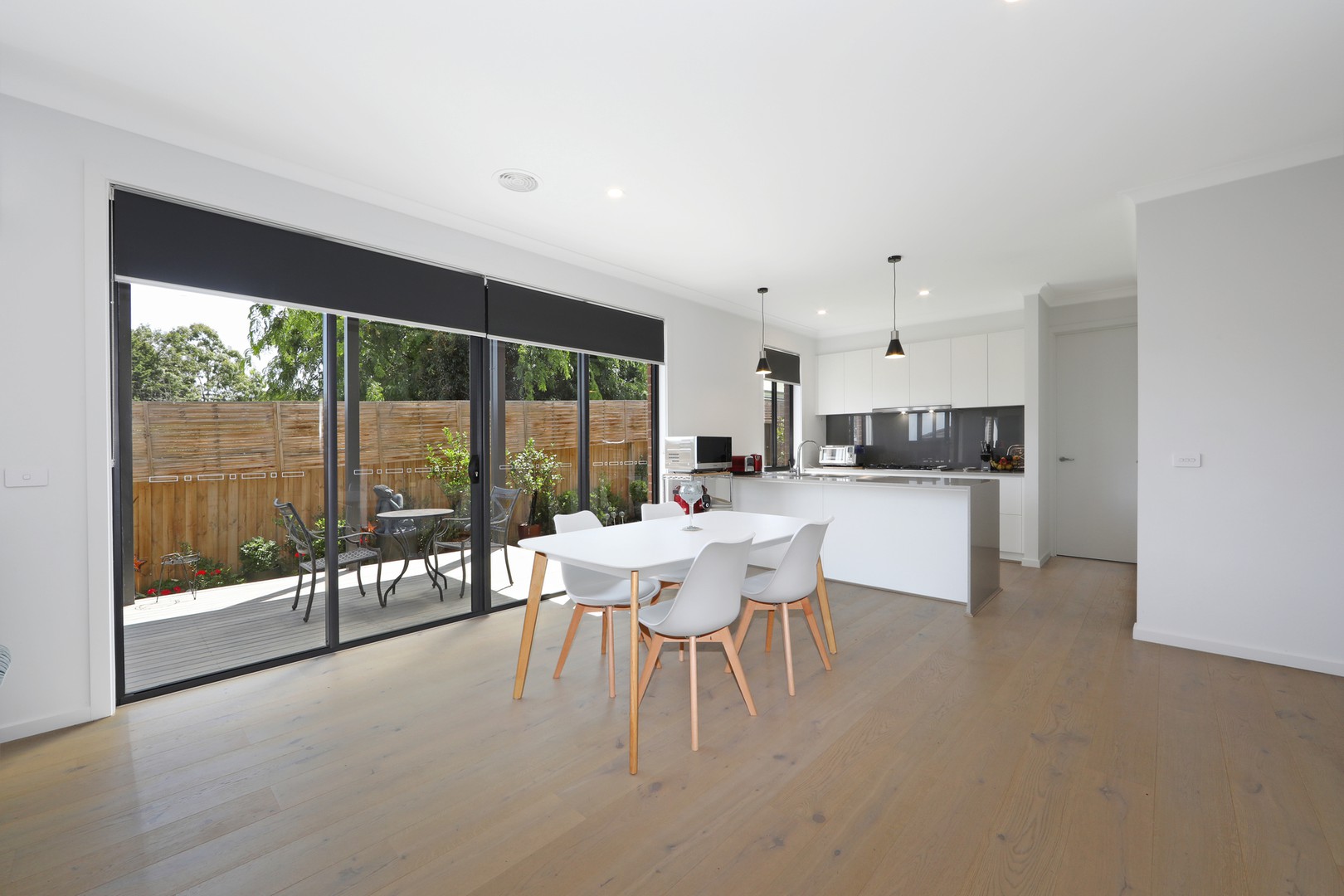 13 Laurina Close, Lysterfield, VIC 3156, Lysterfield - Thumbnail 3