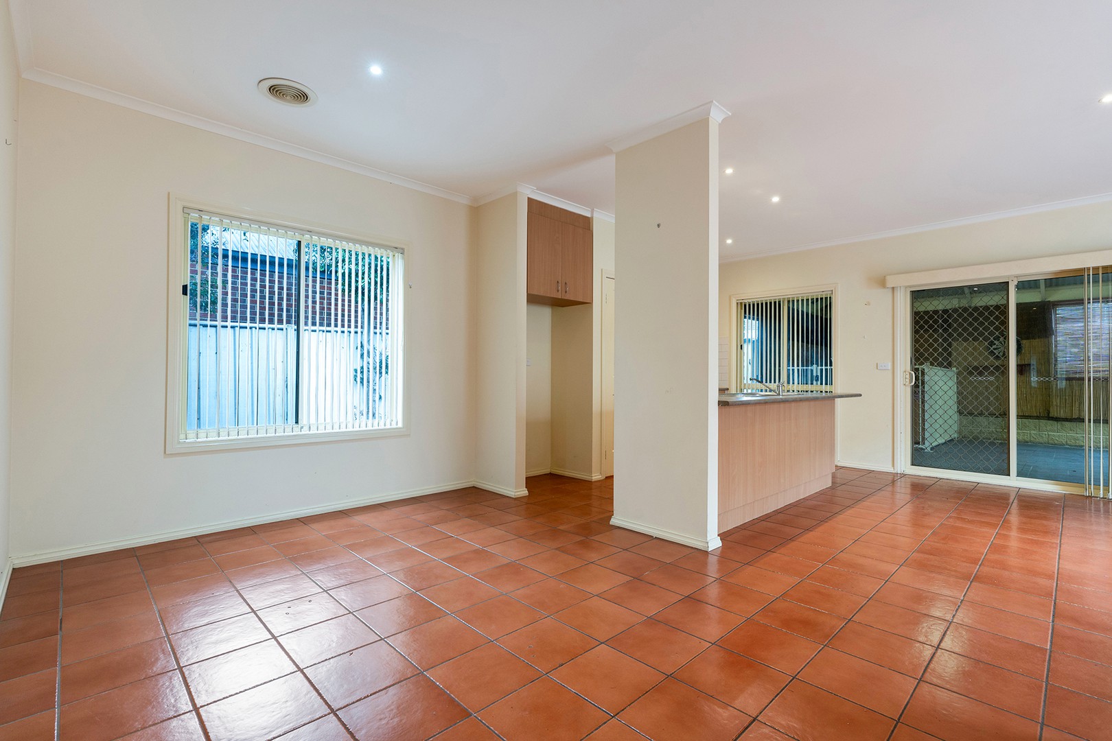 13 Leawood Glade, Craigieburn, VIC 3064 - Thumbnail 2 - 03/08/2026