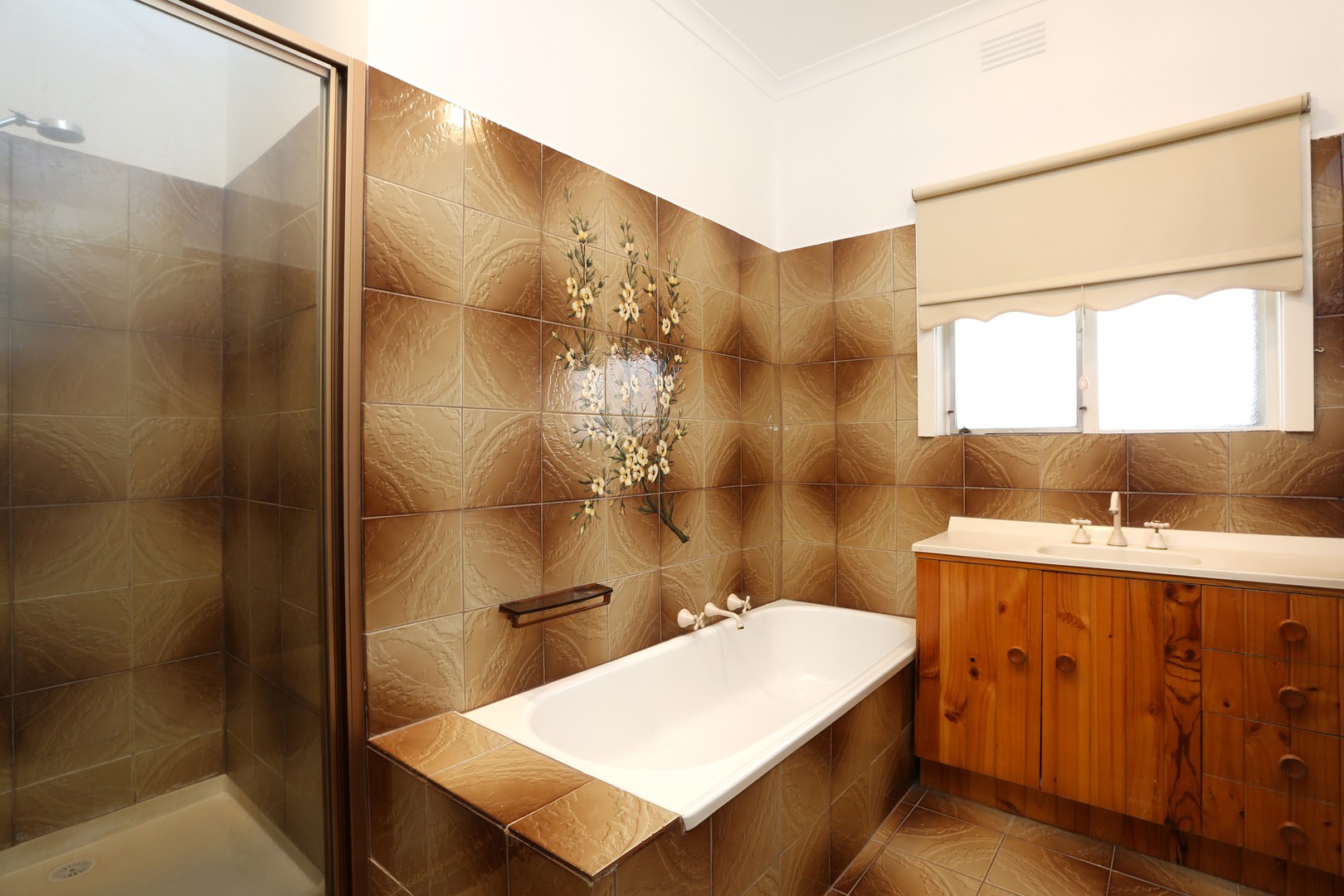 13 Lindenow Street, Reservoir, VIC 3073, Reservoir - Thumbnail 7