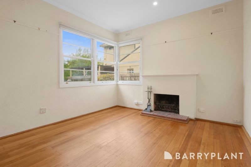 13 Lonsdale Av, Hampton East, VIC 3188 - Thumbnail 2 - 14/04/2026