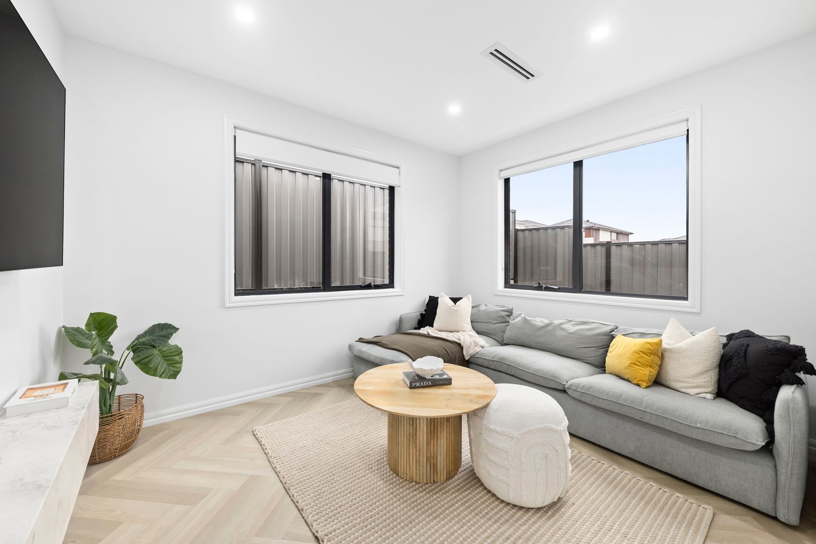 13 Lunar Drive, Greenvale, VIC 3059, Greenvale - Thumbnail 8