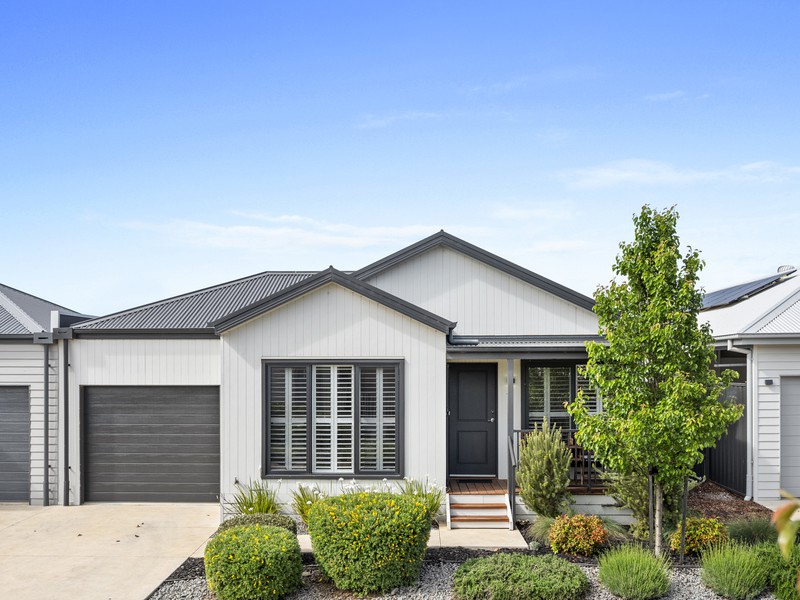 13 Lychee Street, Deanside, VIC 3336 - Image - 13/11/2025