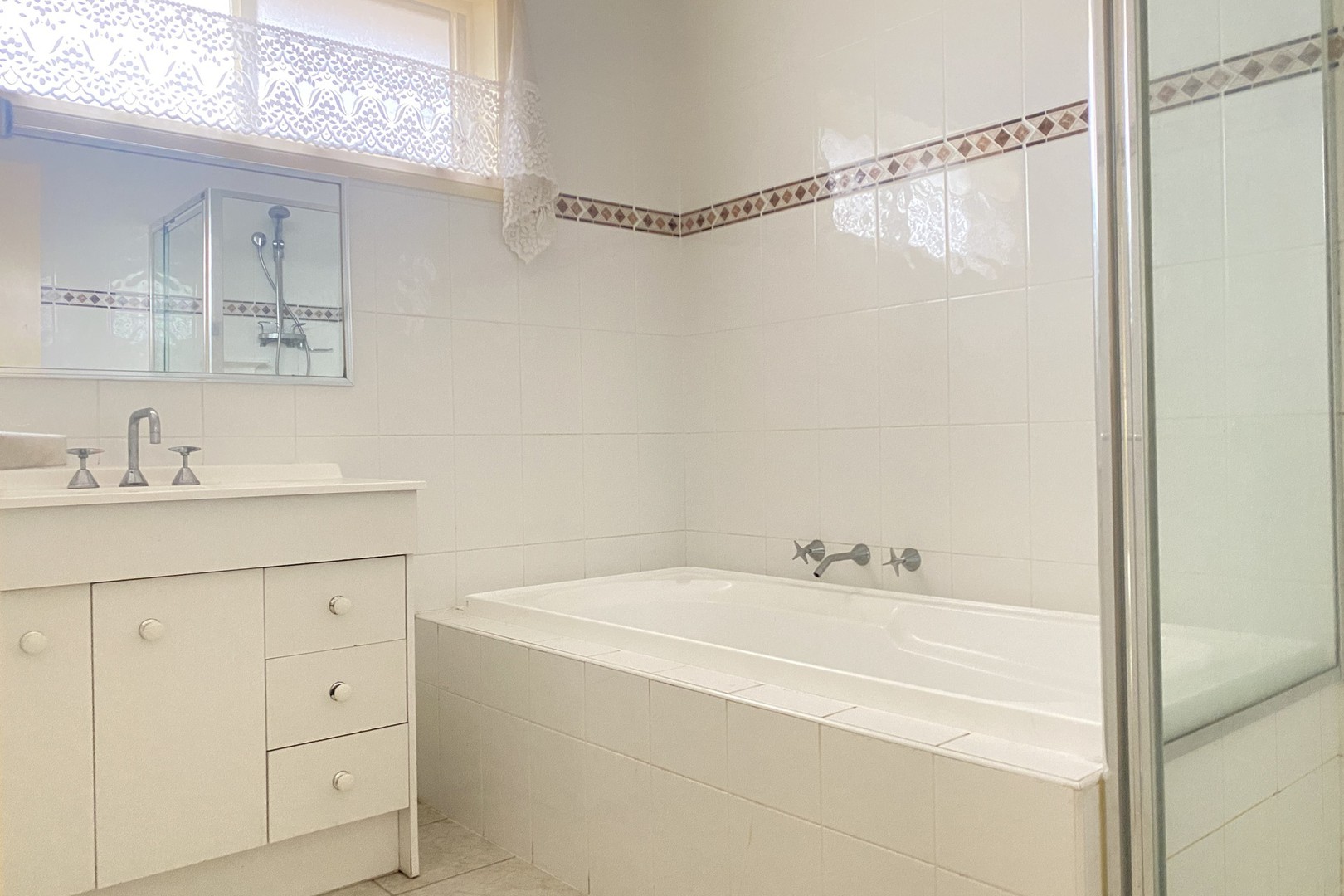 13 Mackey Street, Lalor, VIC 3075, Lalor - Thumbnail 5