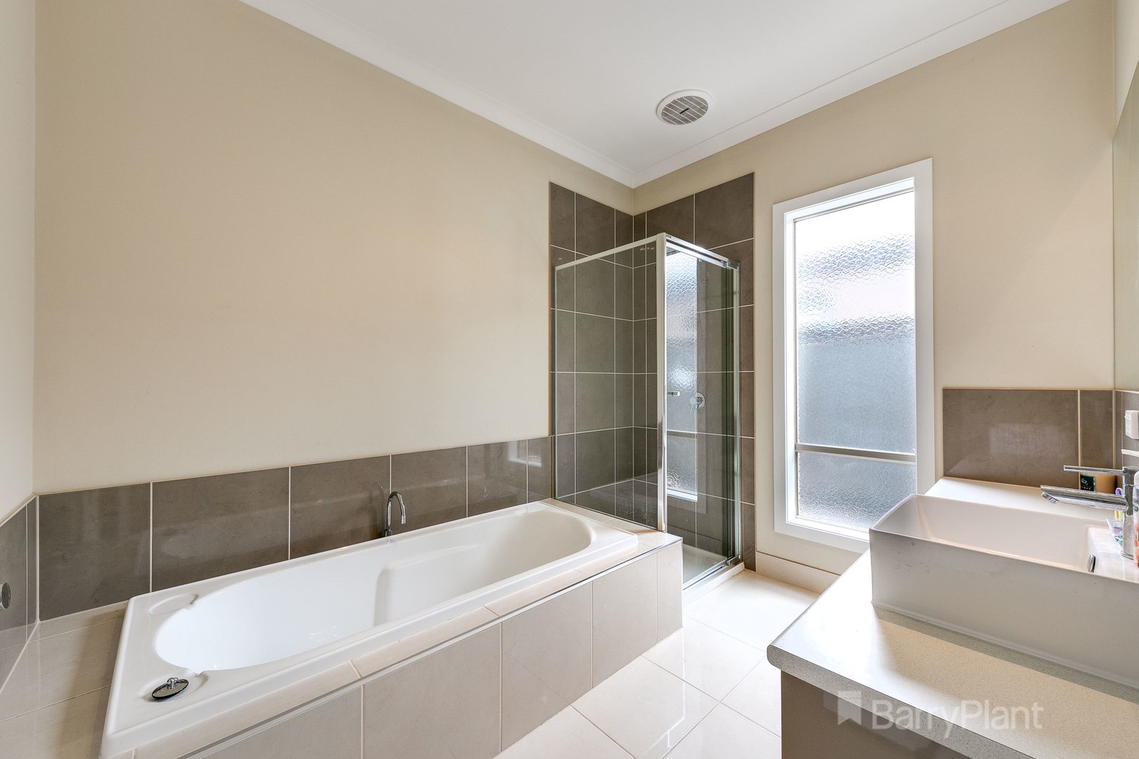 13 Maggiore Crescent, Pakenham, VIC 3810, Pakenham - Thumbnail 5