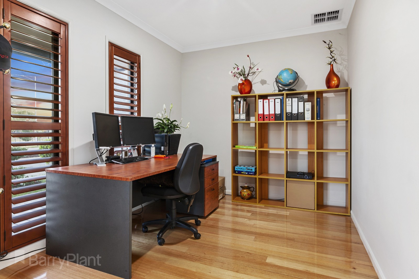 13 Maiden Crescent, Point Cook, VIC 3030, Point Cook - Thumbnail 3