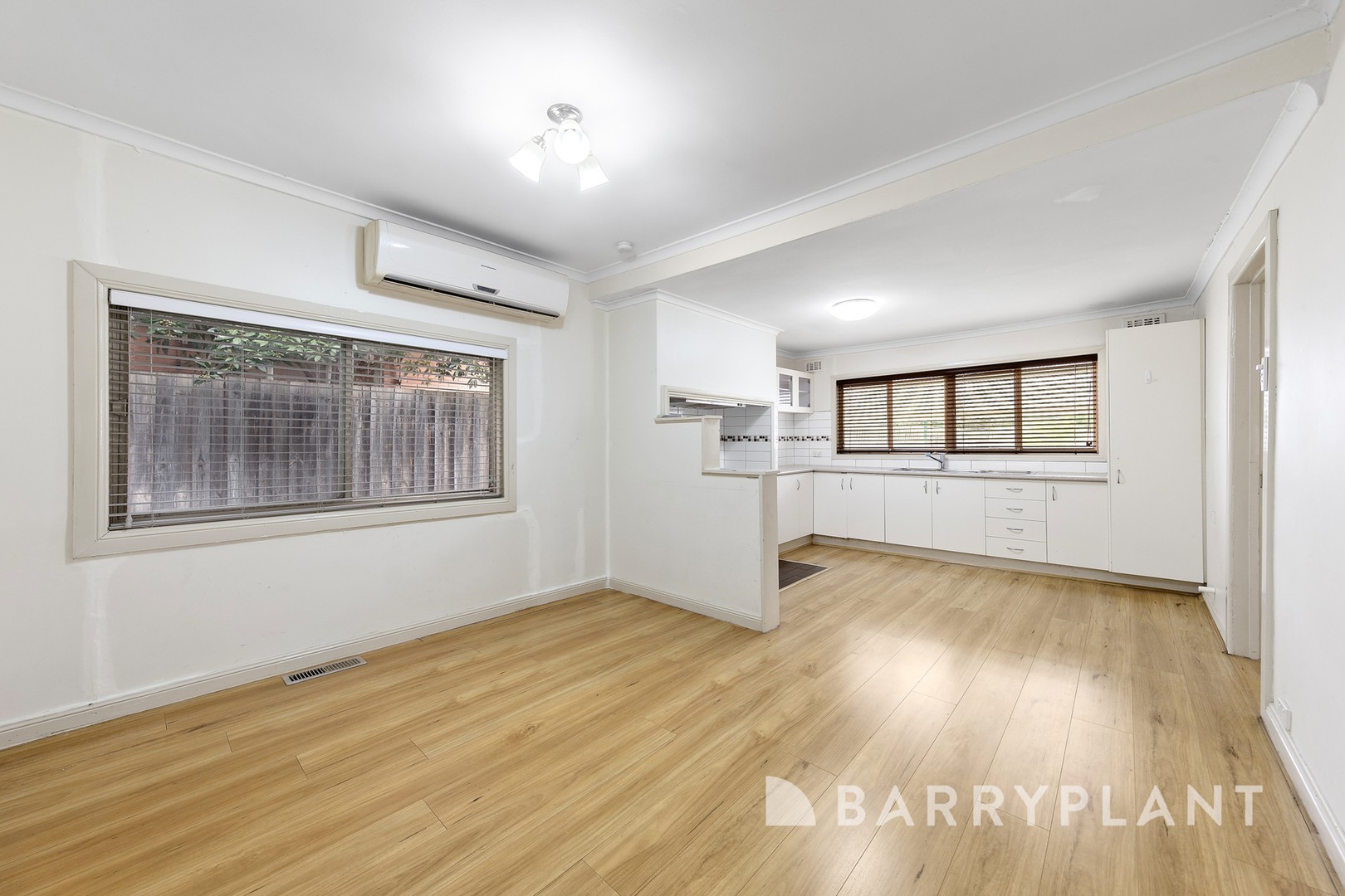 13 Manfred Avenue, St Albans, VIC 3021, St Albans - Thumbnail 5