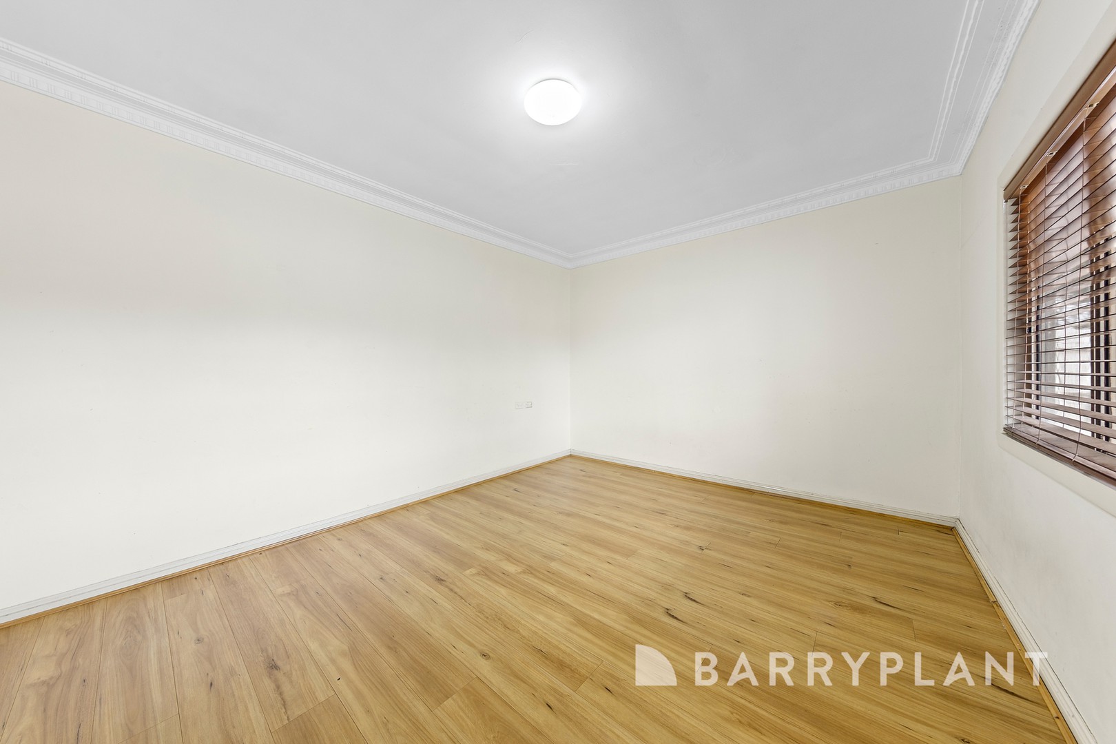 13 Manfred Avenue, St Albans, VIC 3021, St Albans - Thumbnail 7