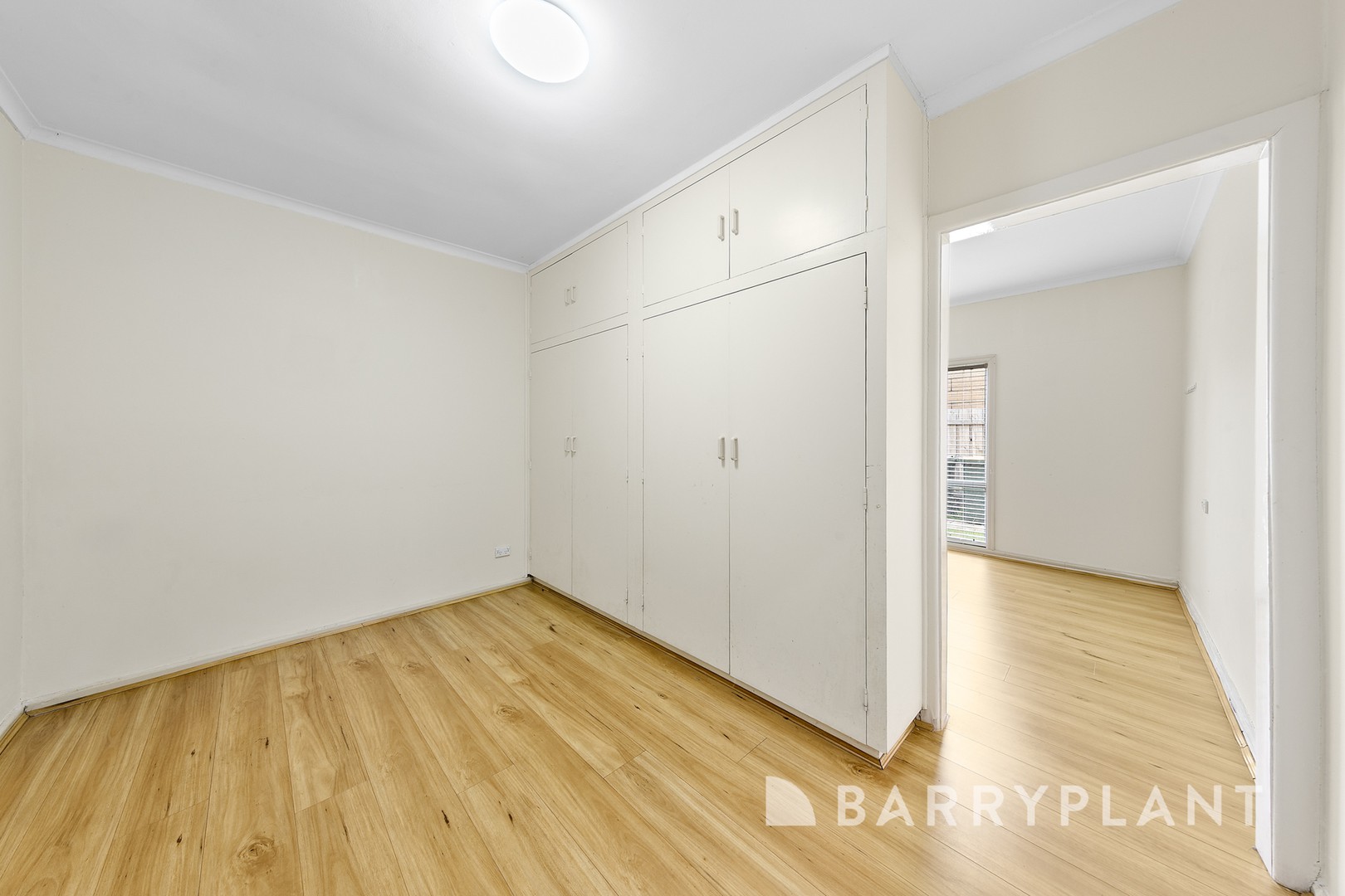 13 Manfred Avenue, St Albans, VIC 3021, St Albans - Thumbnail 8