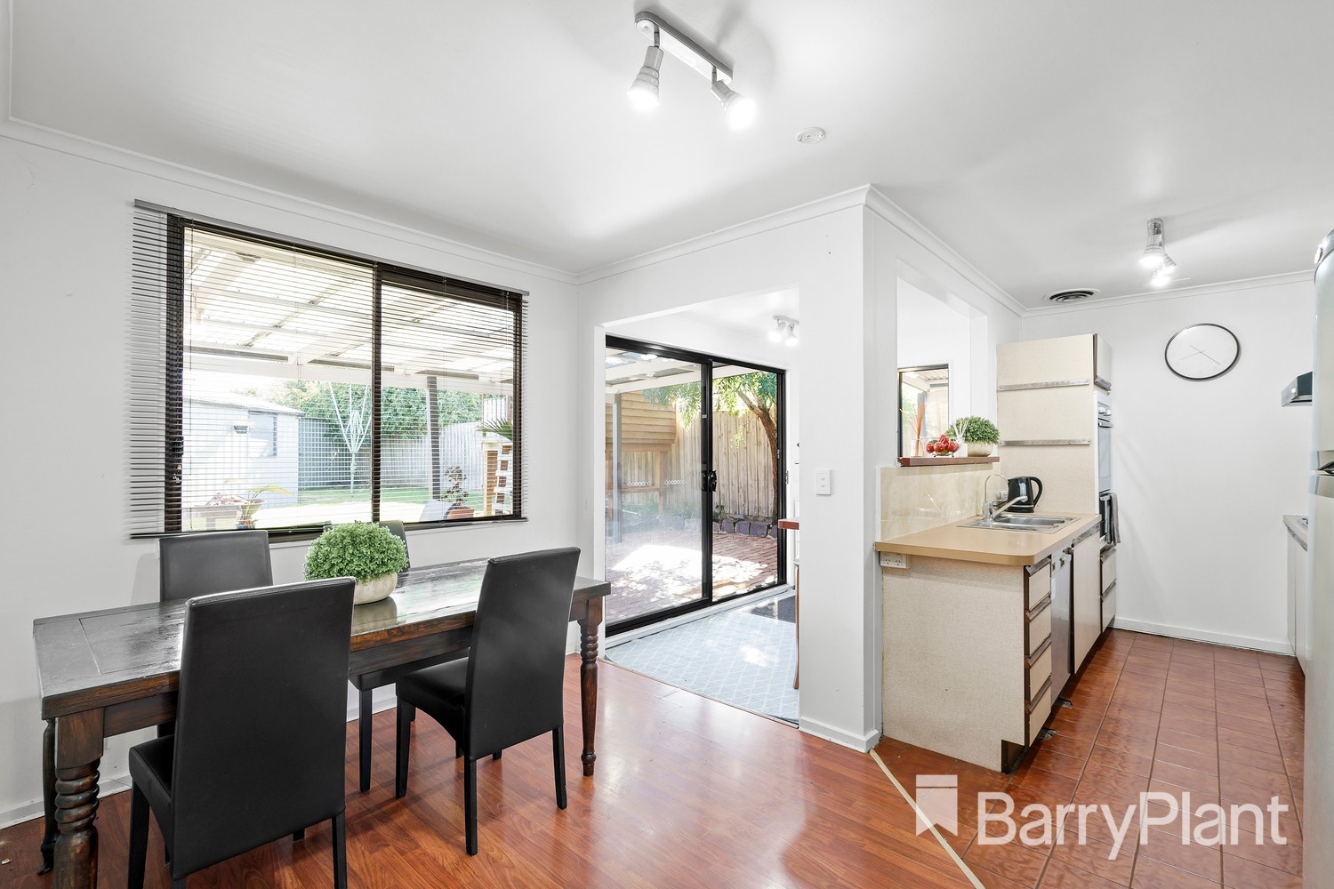 13 Marchant Crescent, Sunshine West, VIC 3020, Sunshine West - Thumbnail 3