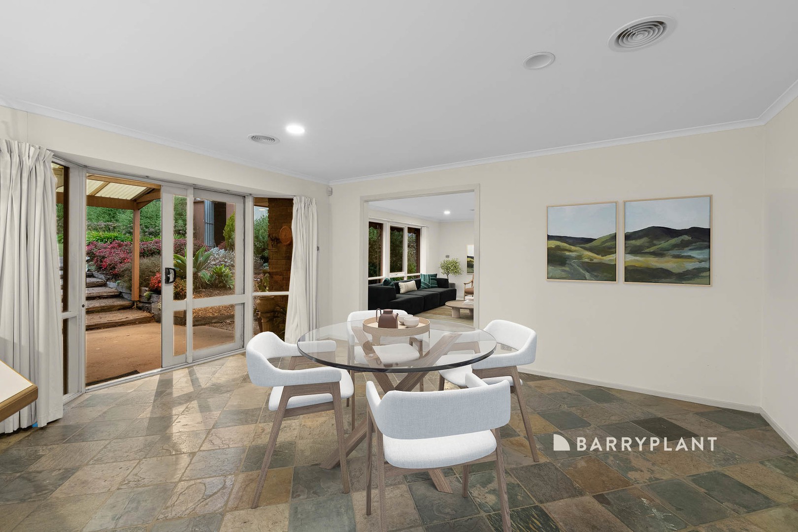 13 Mckenzie Lane, Narre Warren North, VIC 3804, Narre Warren North - Thumbnail 5