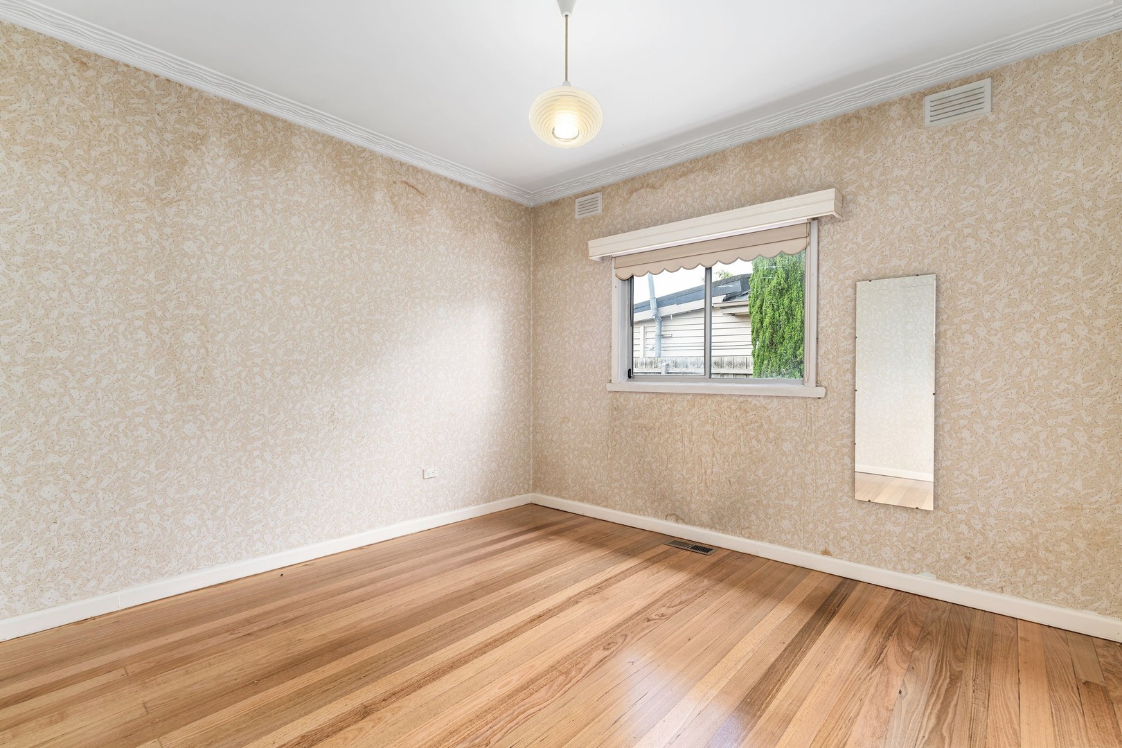 13 McLaughlin Street, Ardeer, VIC 3022, Ardeer - Thumbnail 6