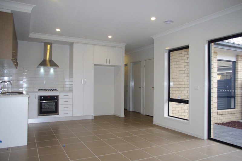 13 Medallion Ave, Beveridge, VIC 3753, Beveridge - Thumbnail 3