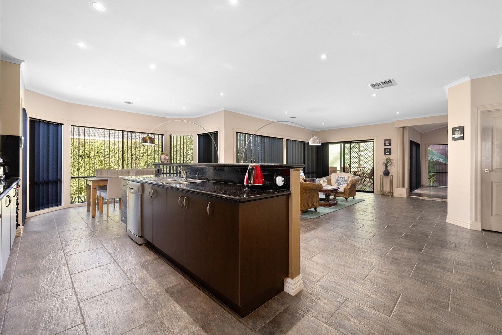 13 Messina Crescent, Point Cook, VIC 3030, Point Cook - Thumbnail 3