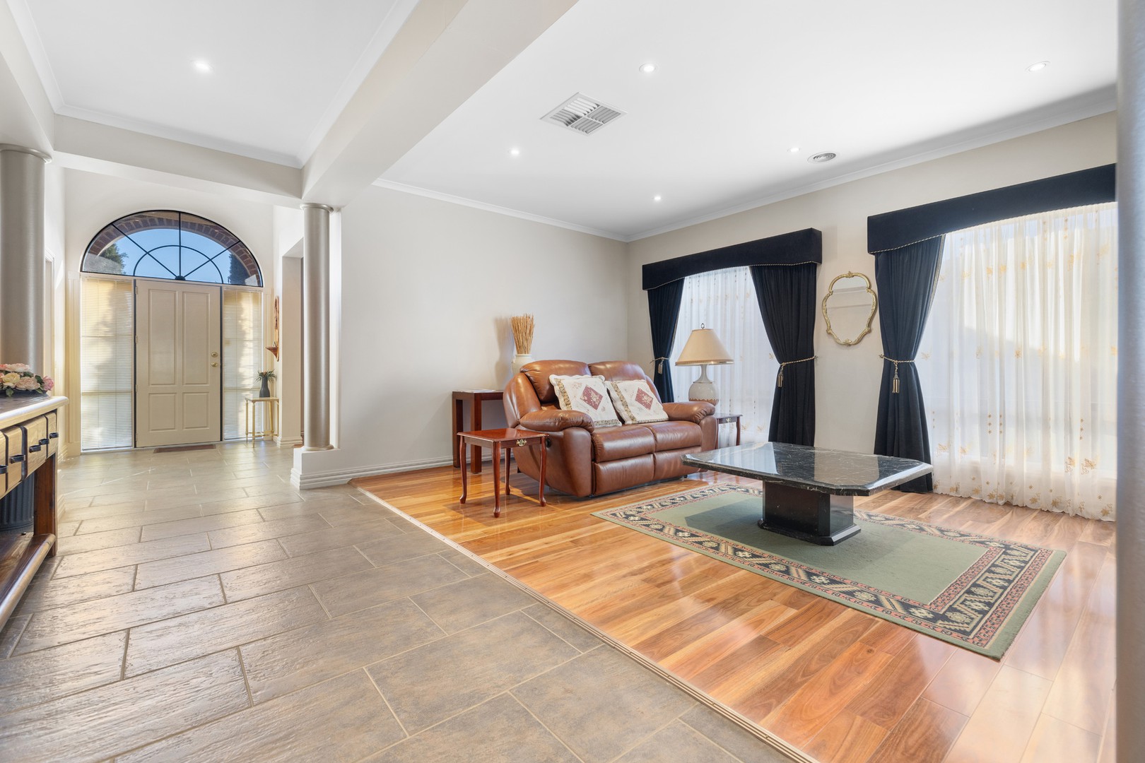 13 Messina Crescent, Point Cook, VIC 3030, Point Cook - Thumbnail 4