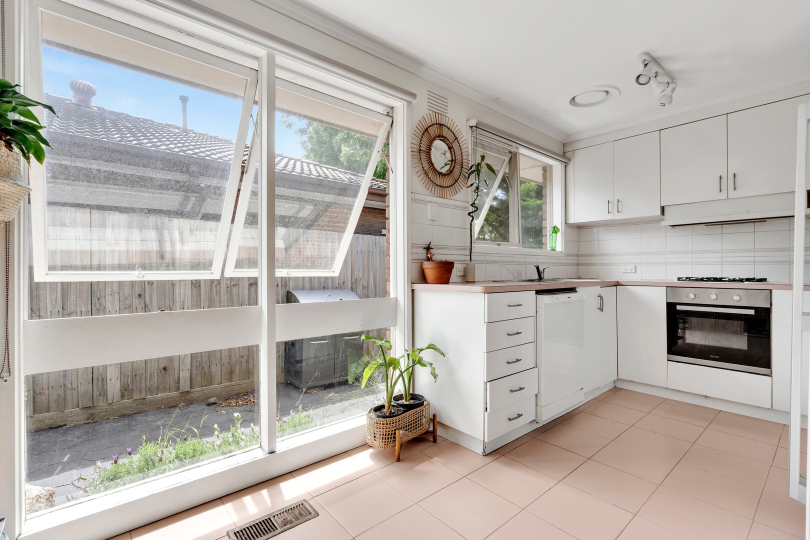 13 Milleara Road, Keilor East, VIC 3033, Keilor East - Thumbnail 5