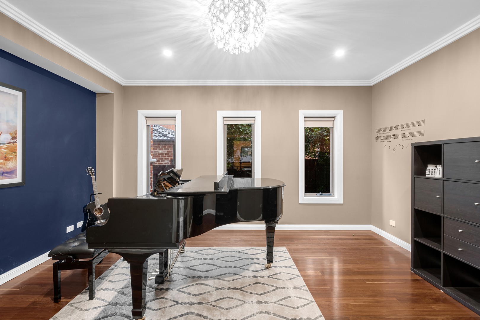 13 Monagle Avenue, Bundoora, VIC 3083, Bundoora - Thumbnail 4