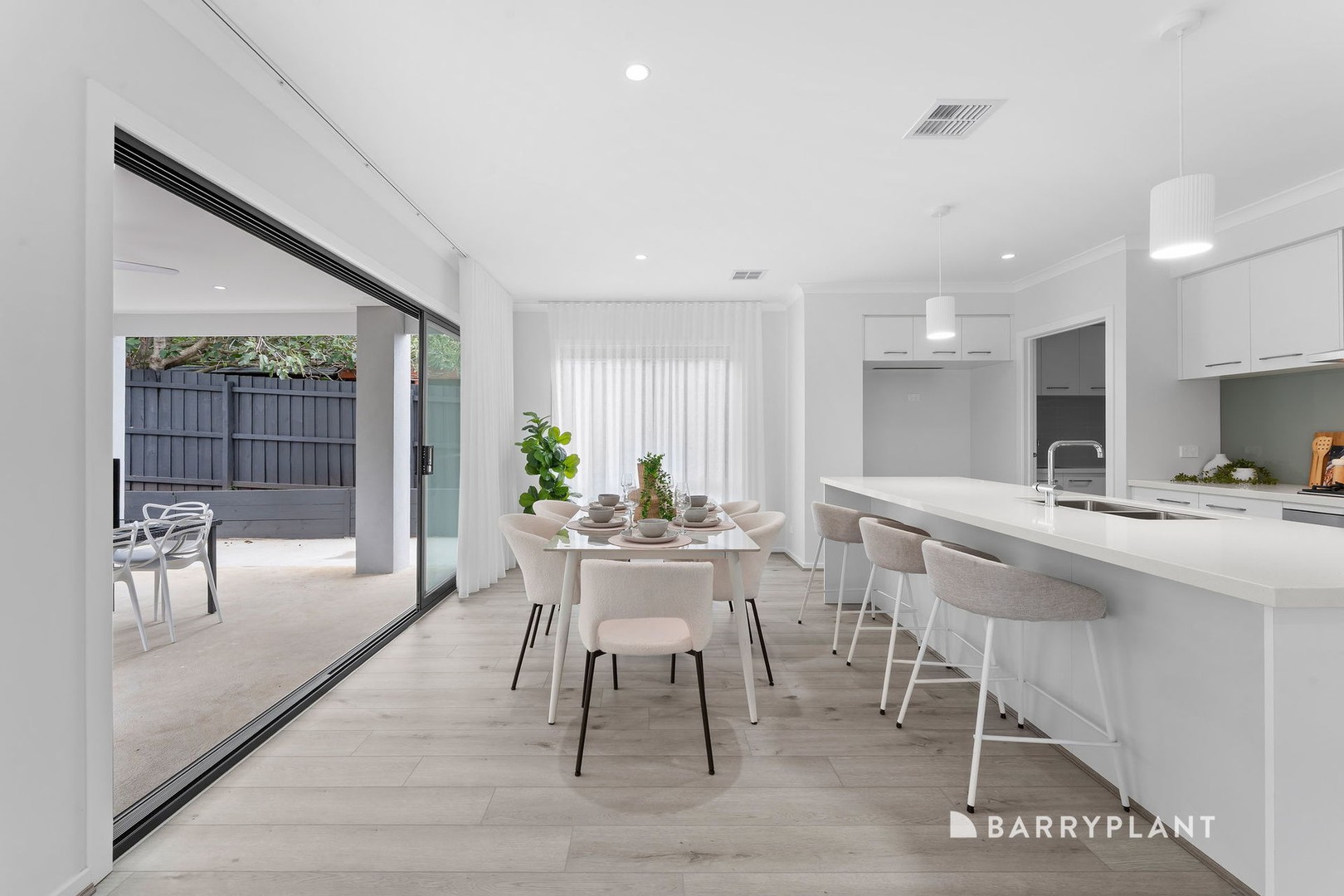 13 Morwell Avenue, Watsonia, VIC 3087, Watsonia - Thumbnail 7