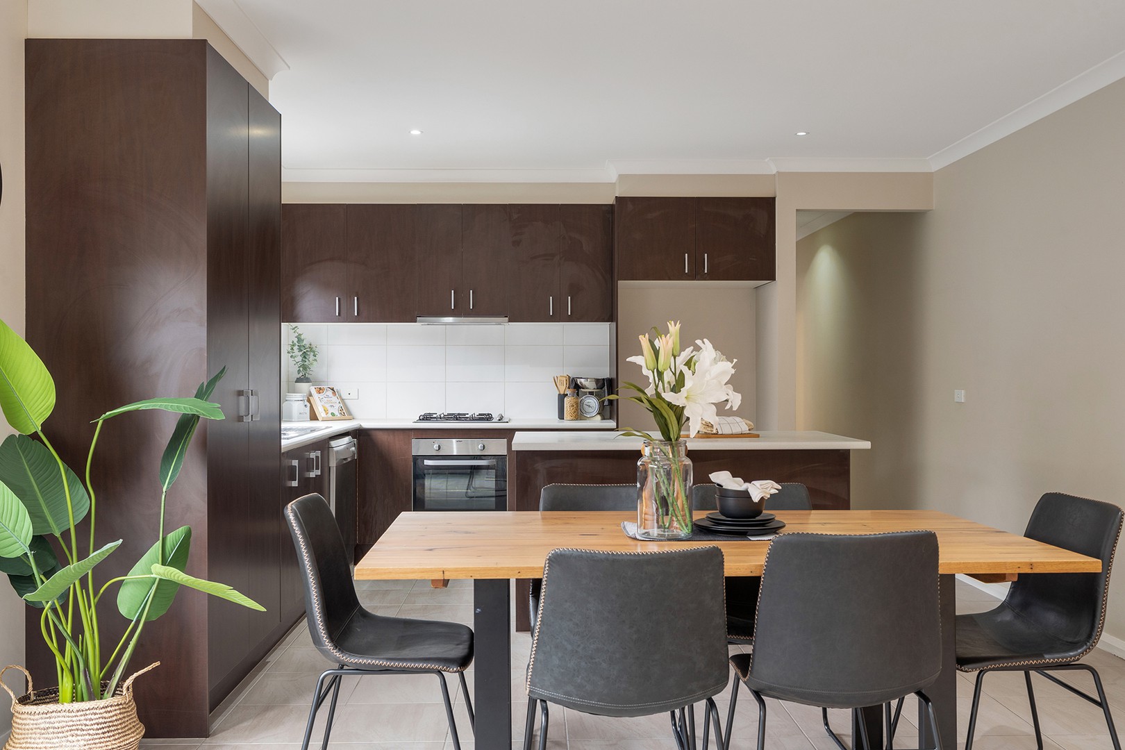 13 Mountleigh Circuit, Craigieburn, VIC 3064, Craigieburn - Thumbnail 6