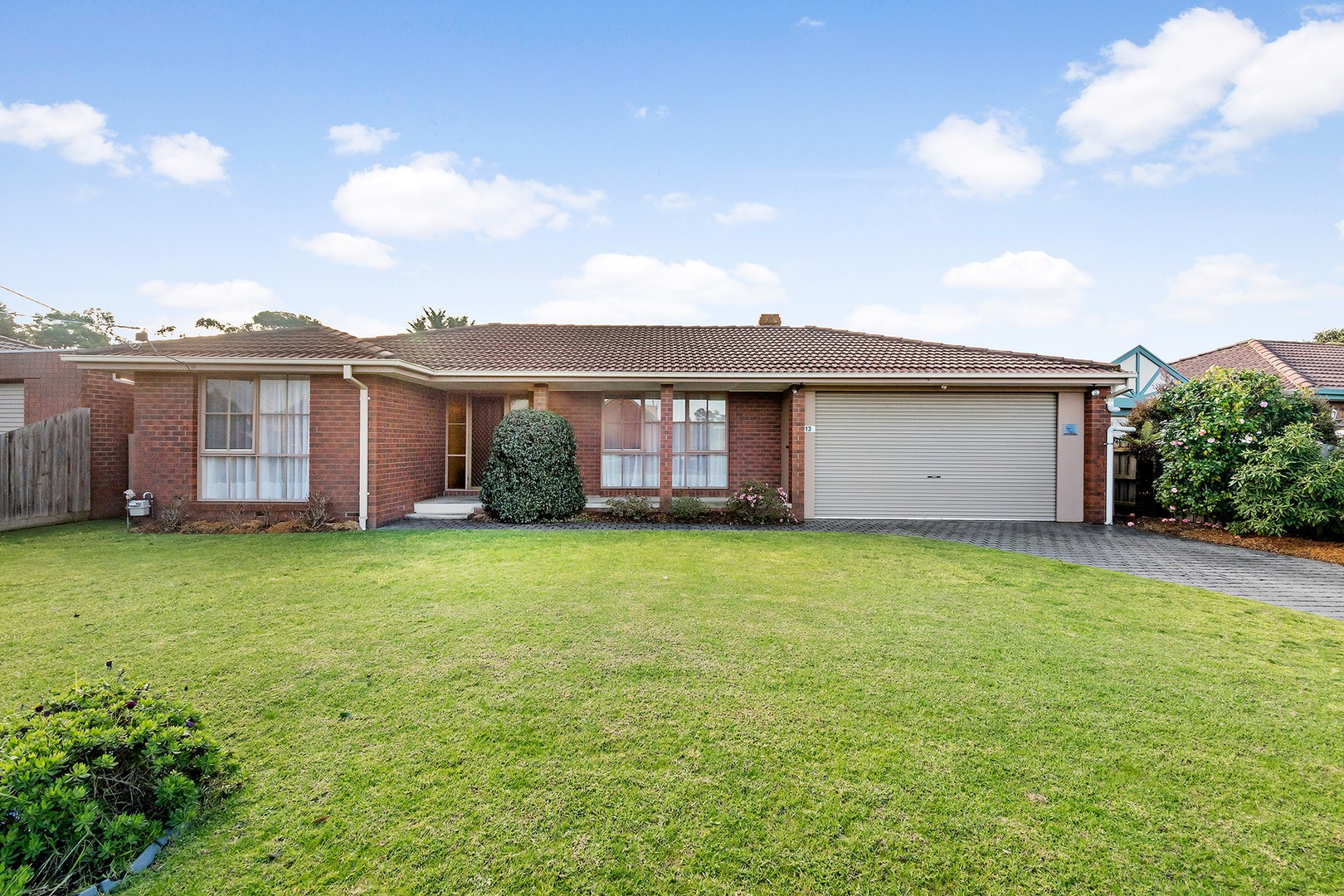 13 Murray Close, Frankston, VIC 3199 - Thumbnail 2 - 13/12/2023