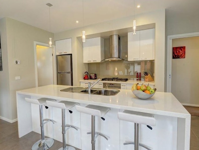 13 Naroo St, Alfredton, VIC 3350 - Thumbnail 1 - 03/08/2026