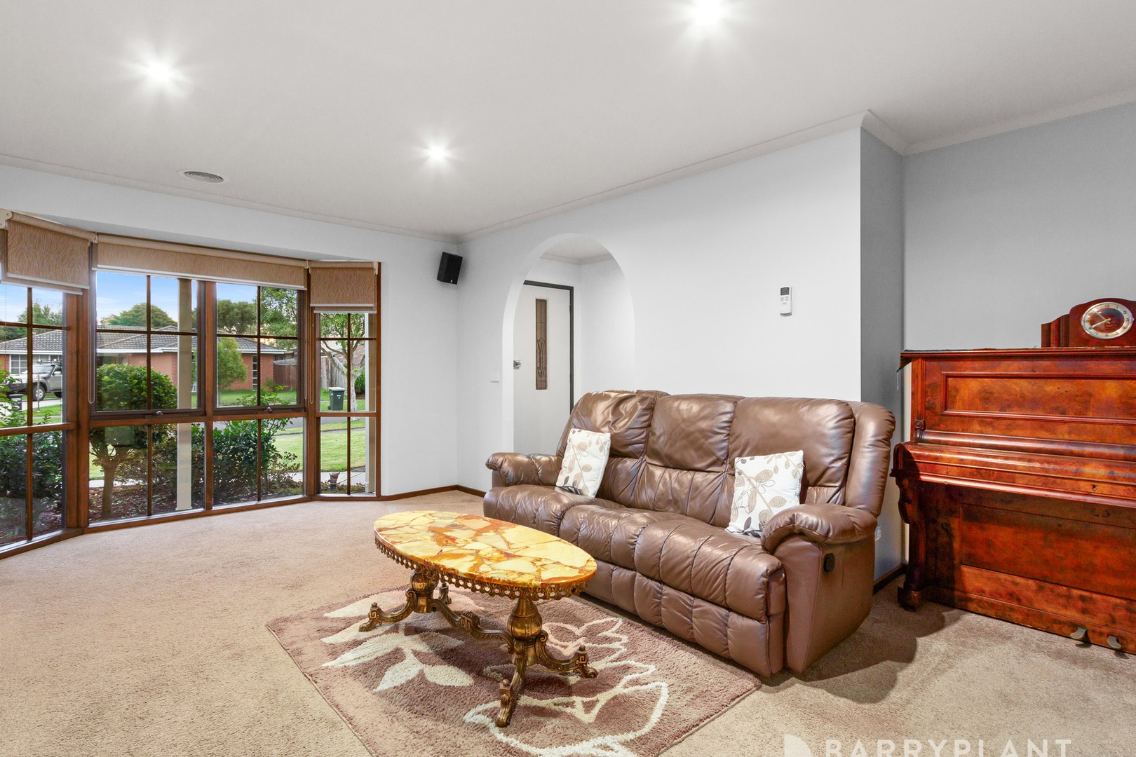13 Newcombe Court, Wantirna South, VIC 3152, Wantirna South - Thumbnail 2