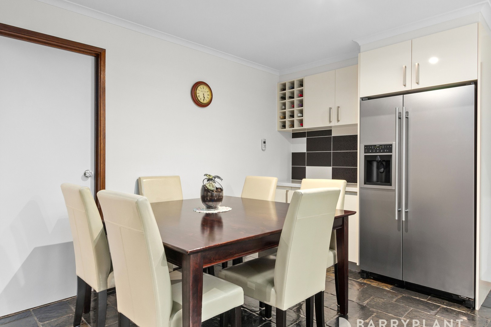 13 Newcombe Court, Wantirna South, VIC 3152, Wantirna South - Thumbnail 4
