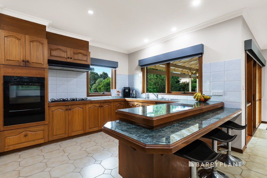 13 Northwood Drive, Viewbank, VIC 3084, Viewbank - Thumbnail 4