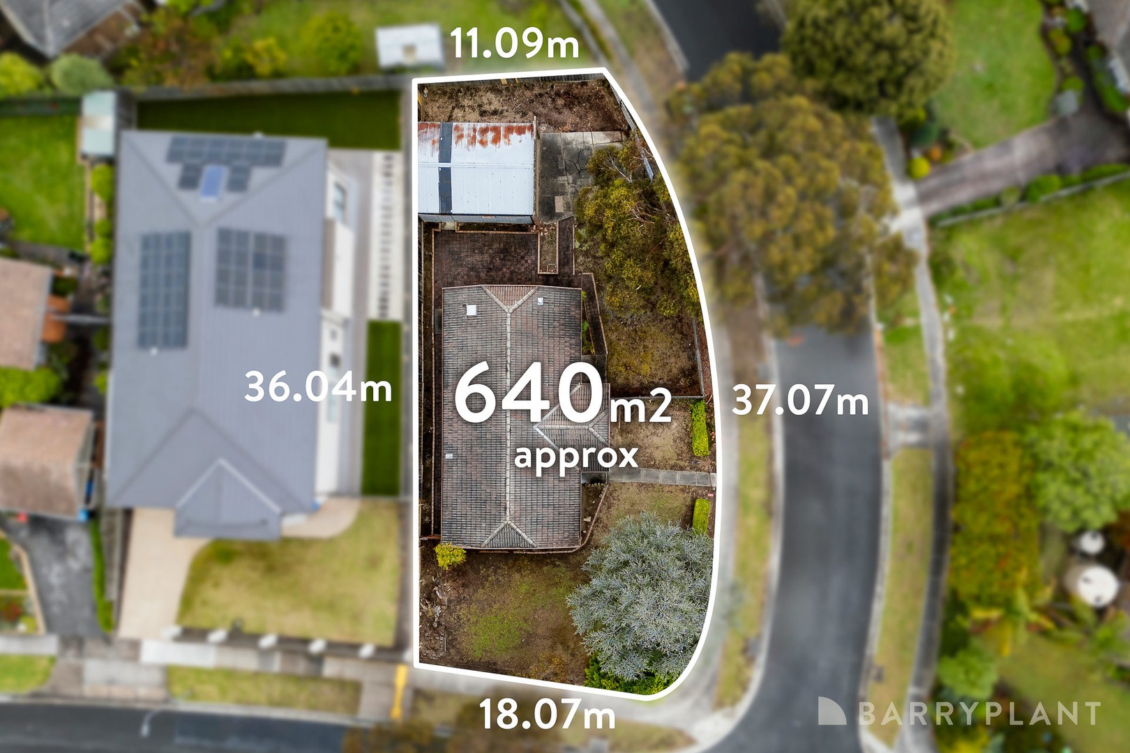 13 Old Orchard Drive, Wantirna South, VIC 3152 - Thumbnail 2 - 18/11/2025