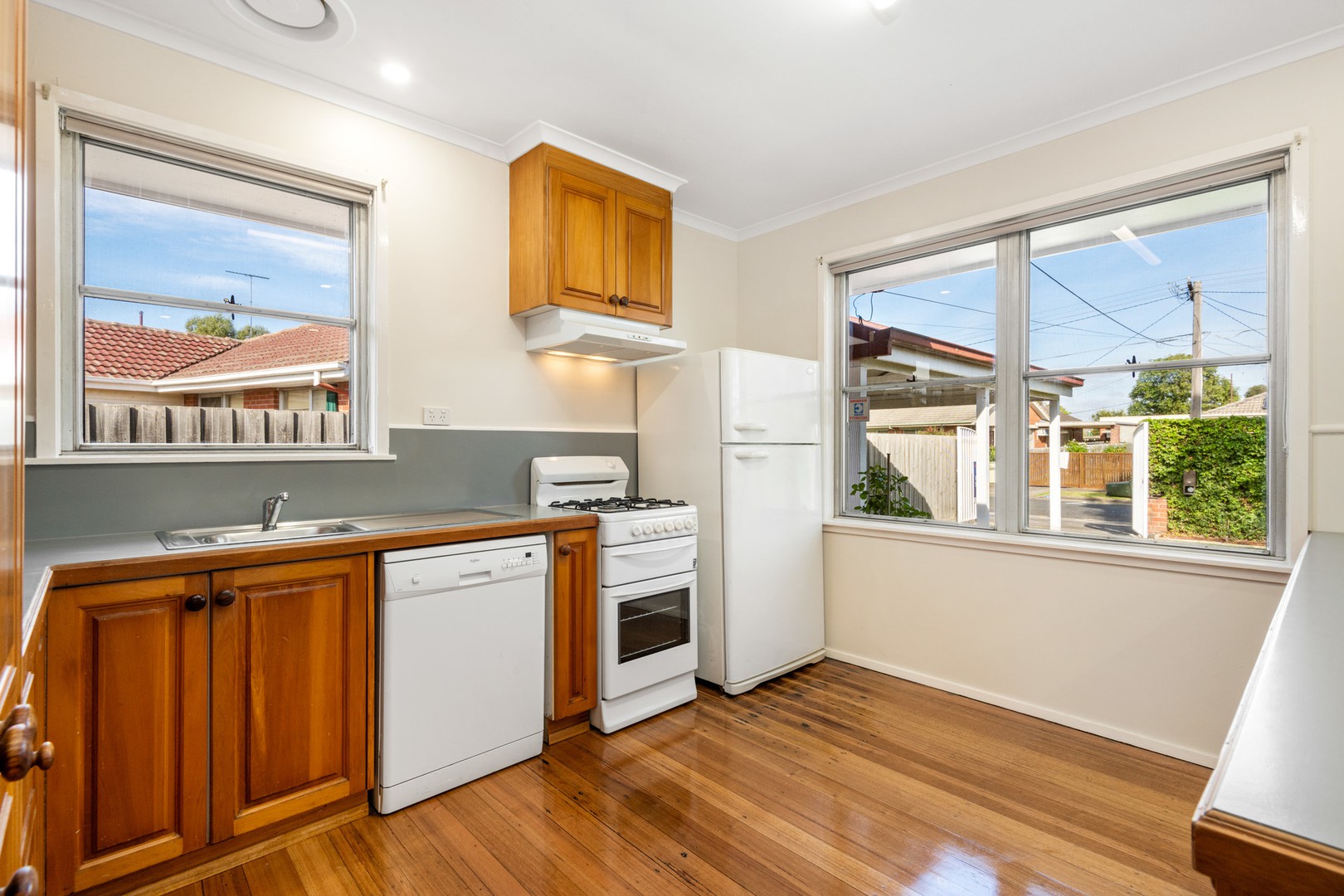 13 Olney Avenue, Thomson, VIC 3219, Thomson - Thumbnail 3