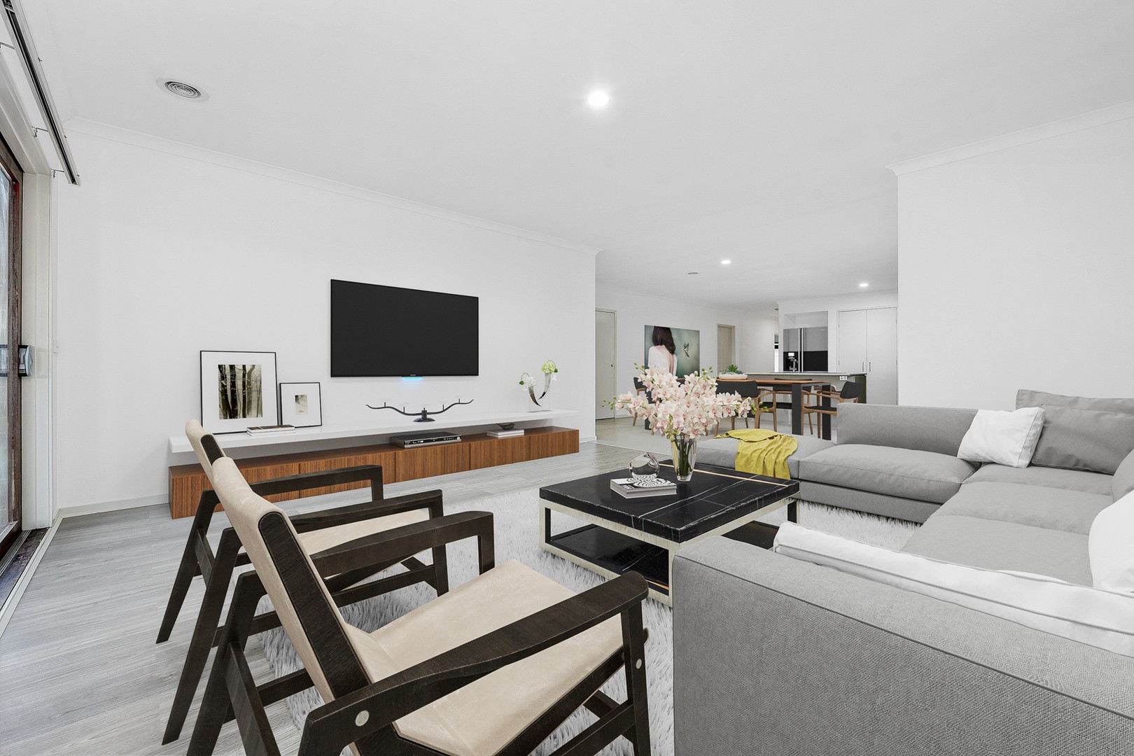 13 Page Close, Pakenham, VIC 3810, Pakenham - Thumbnail 3