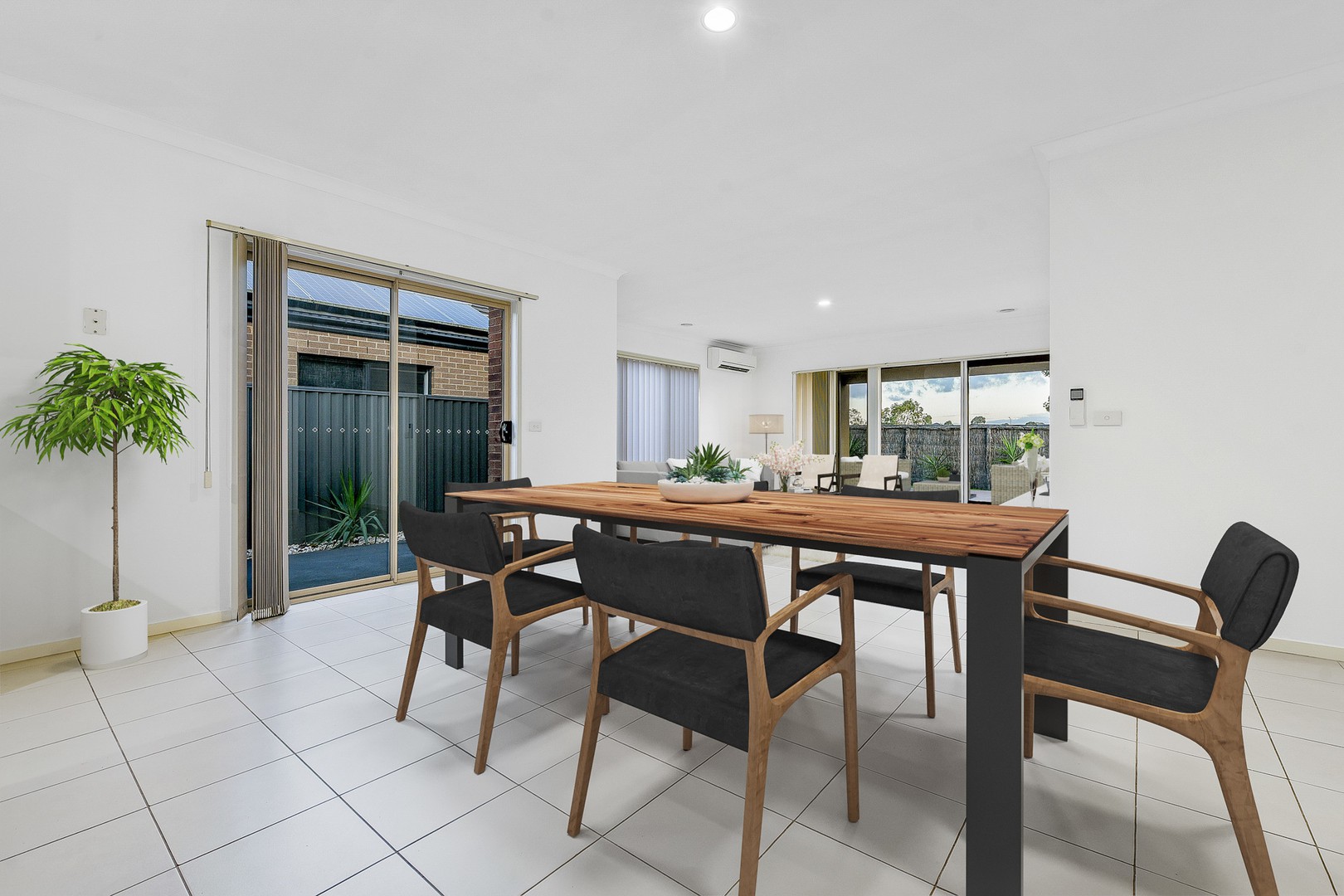 13 Page Close, Pakenham, VIC 3810, Pakenham - Thumbnail 6