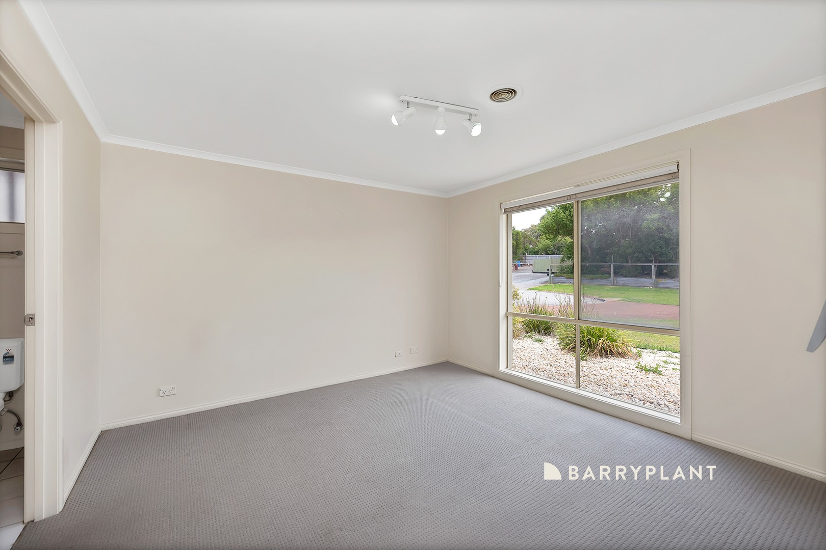 13 Pater Close, Narre Warren, VIC 3805, Narre Warren - Thumbnail 6