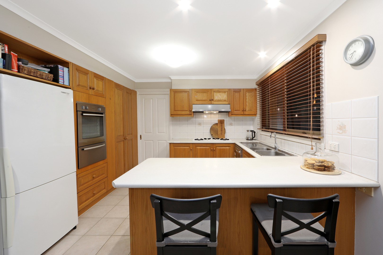 13 Pickworth Crescent, Rowville, VIC 3178, Rowville - Thumbnail 2