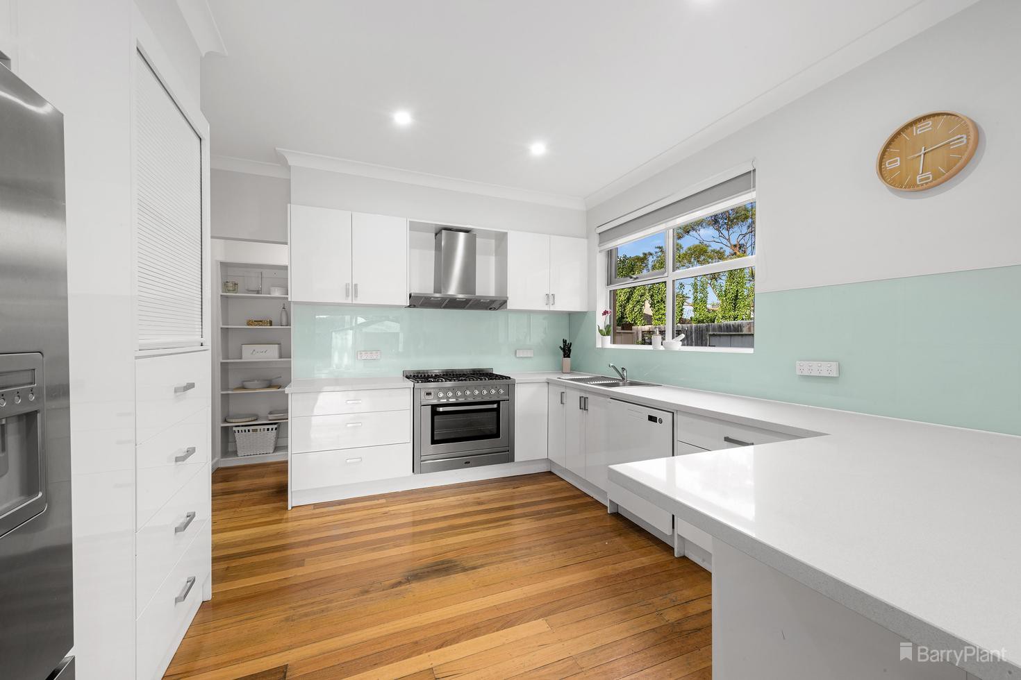 13 Poplar Crescent, Bellfield, VIC 3081, Bellfield - Thumbnail 6