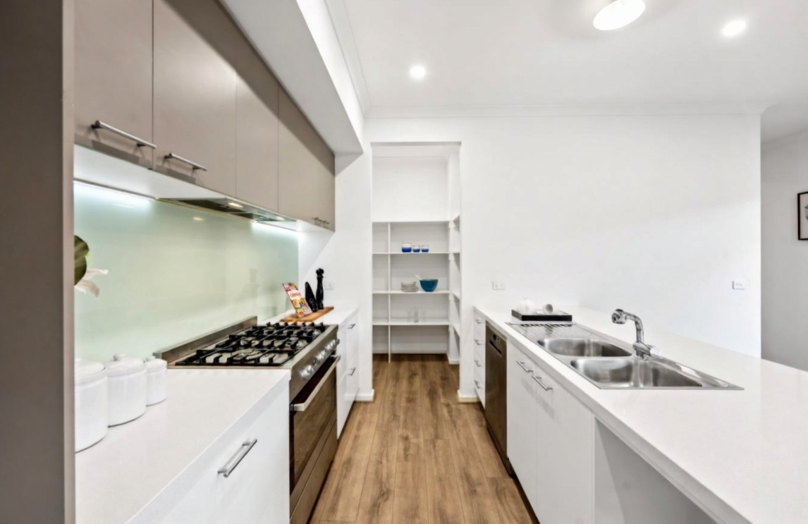 13 Purple Road, Fraser Rise, VIC 3336 - Thumbnail 1 - 24/11/2025