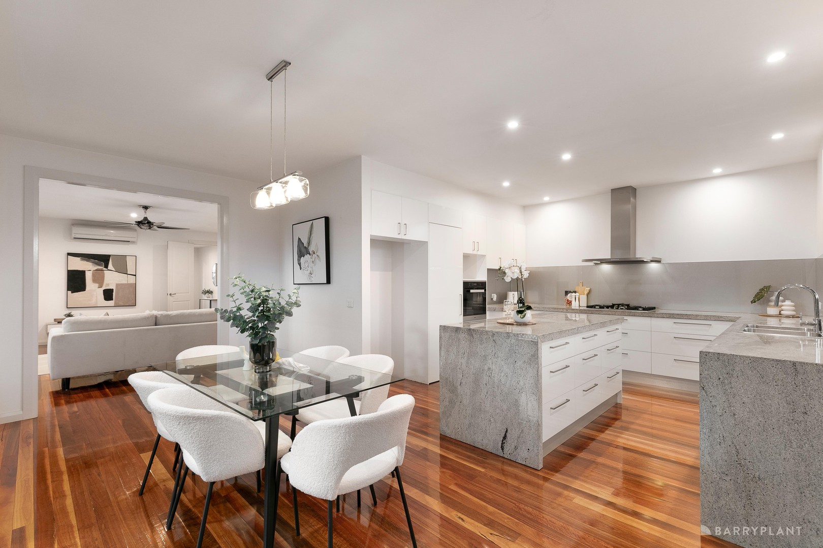 13 Quarry Road, Mitcham, VIC 3132, Mitcham - Thumbnail 4