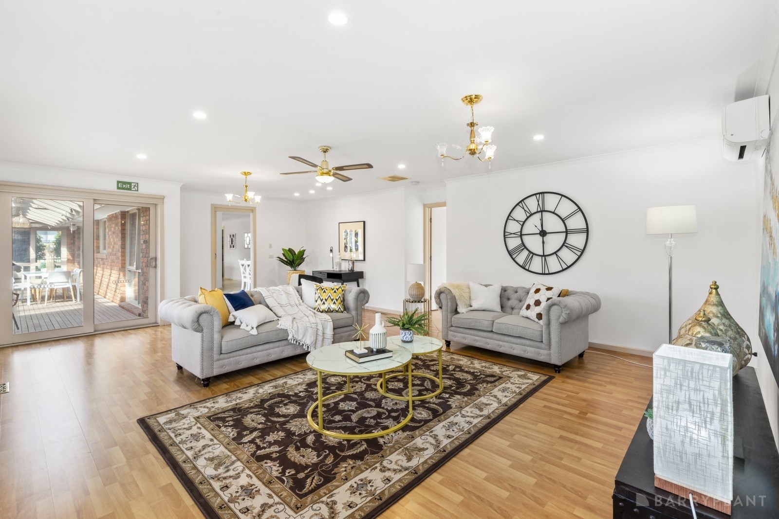 13 Redleap Court, Endeavour Hills, VIC 3802 - Thumbnail 2 - 06/02/2025