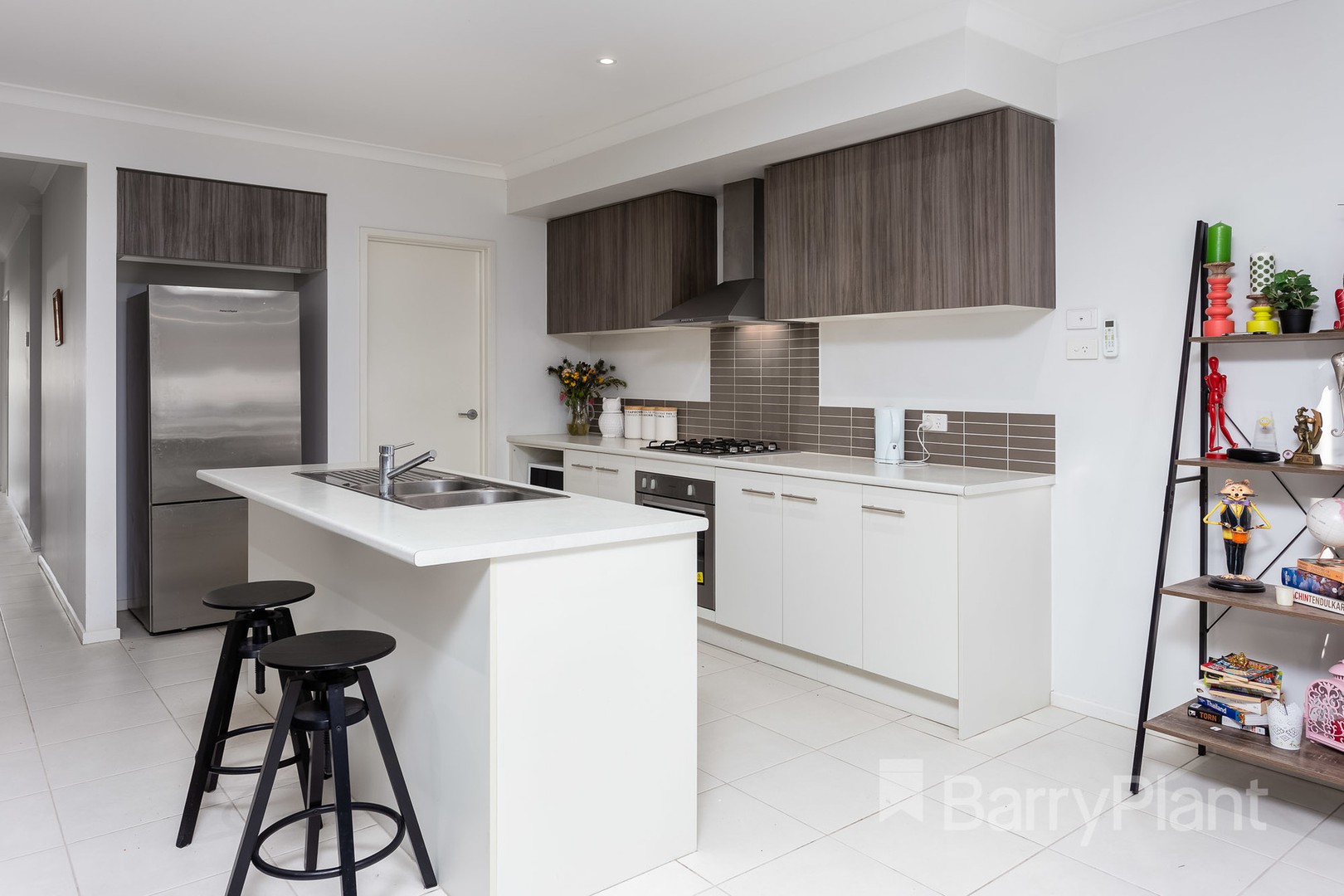 13 Reef Walk, Point Cook, VIC 3030, Point Cook - Thumbnail 2