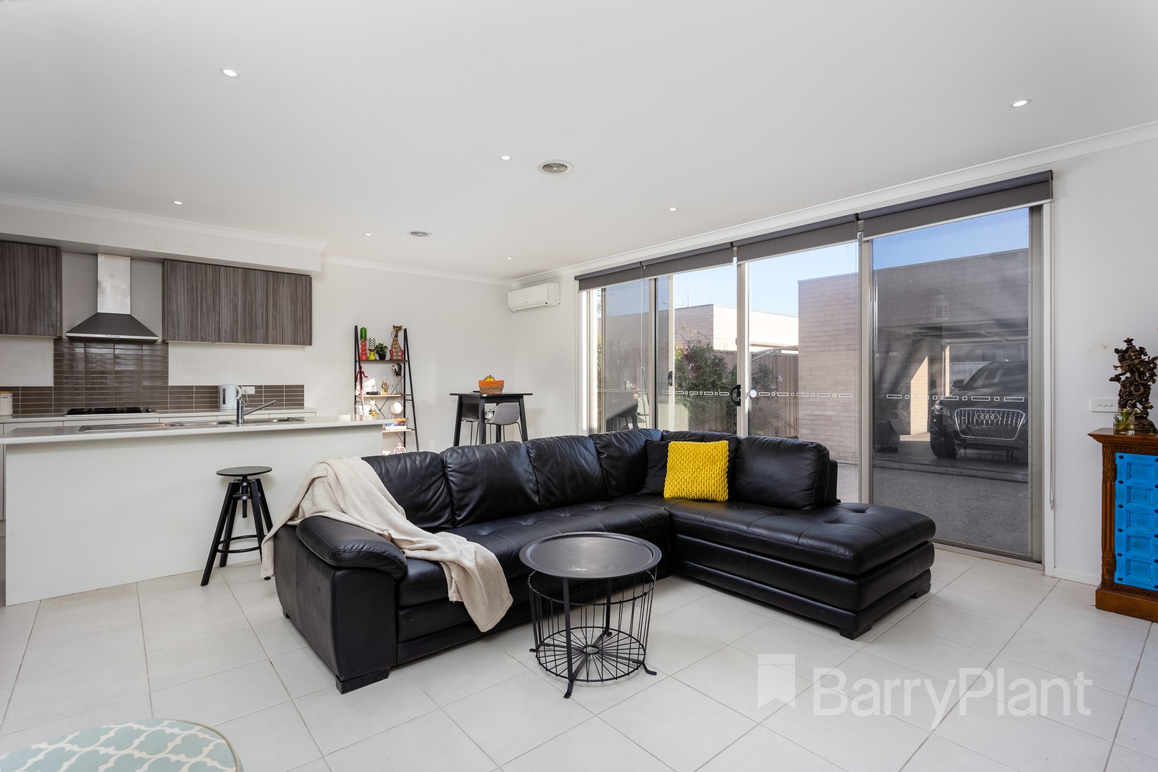 13 Reef Walk, Point Cook, VIC 3030, Point Cook - Thumbnail 3