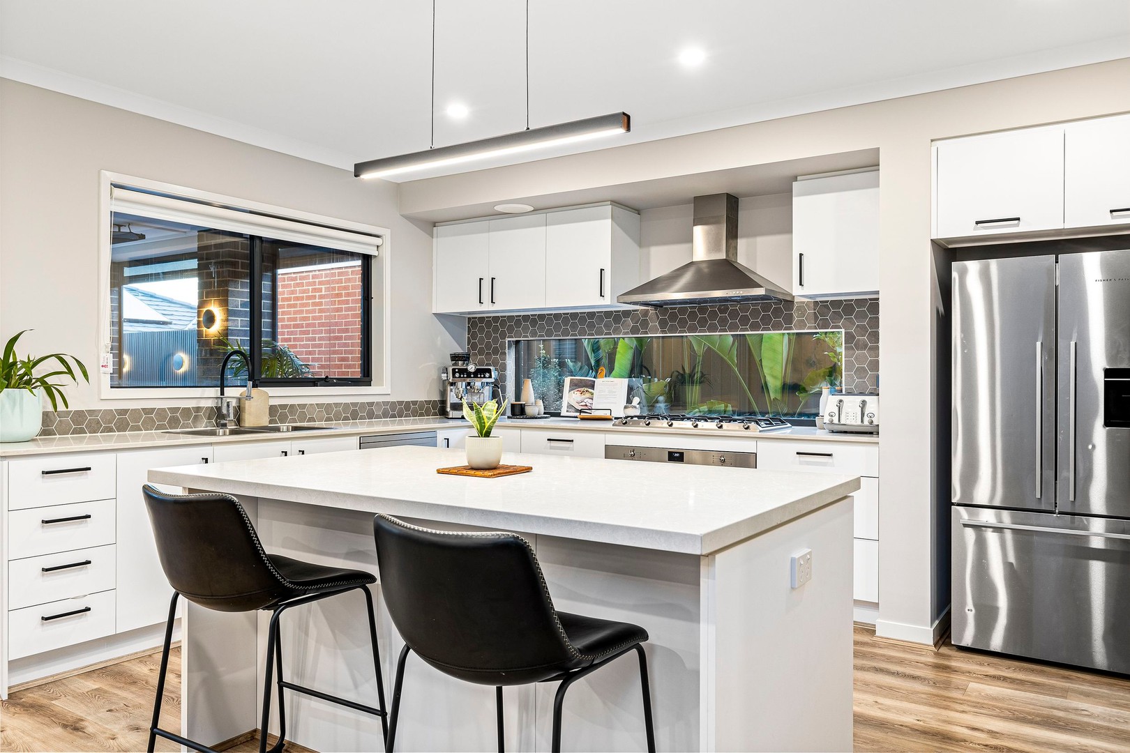 13 Regalla Drive, Greenvale, VIC 3059, Greenvale - Thumbnail 3
