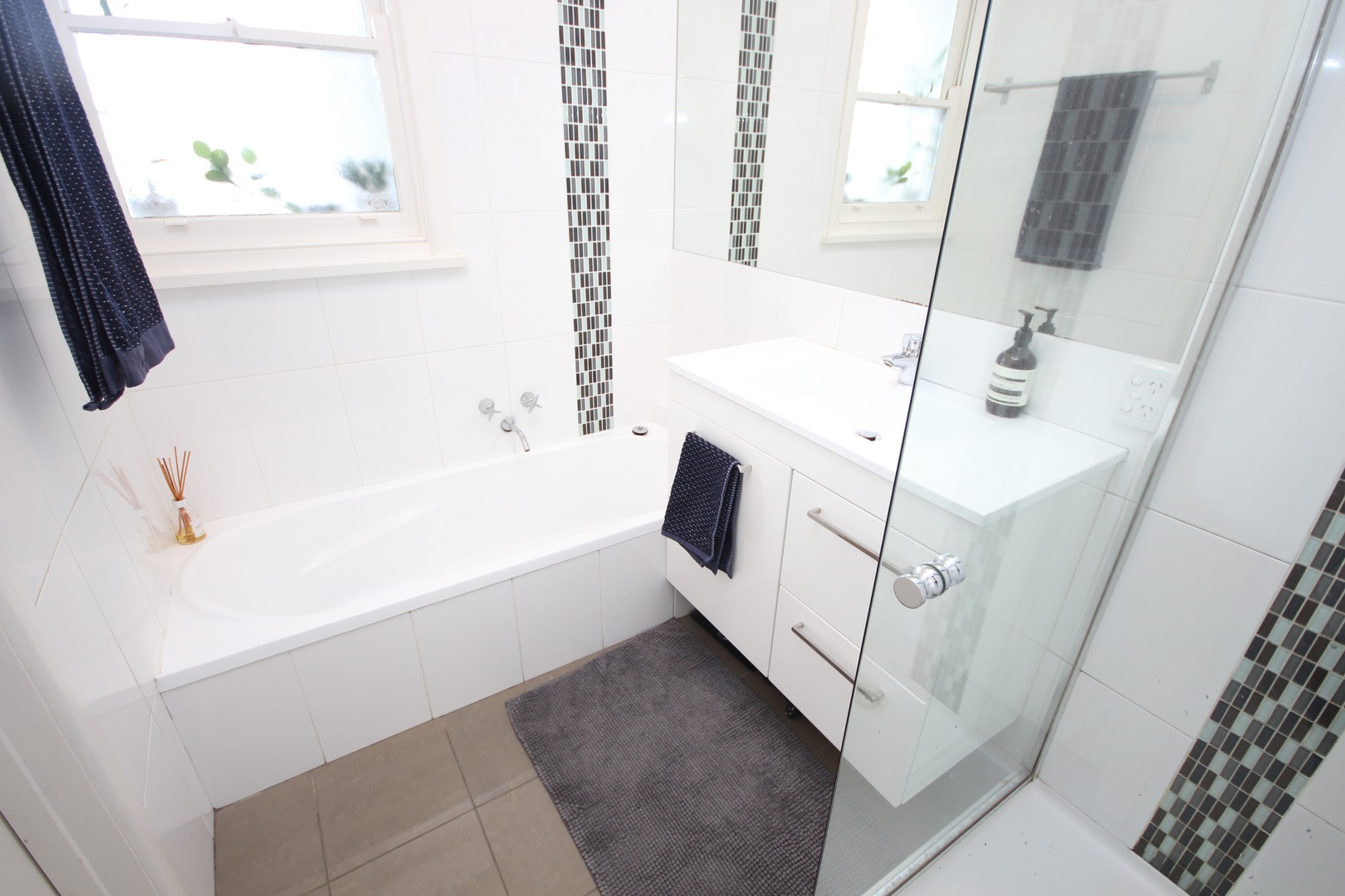 13 Richardson Street, East Geelong, VIC 3219, East Geelong - Thumbnail 7