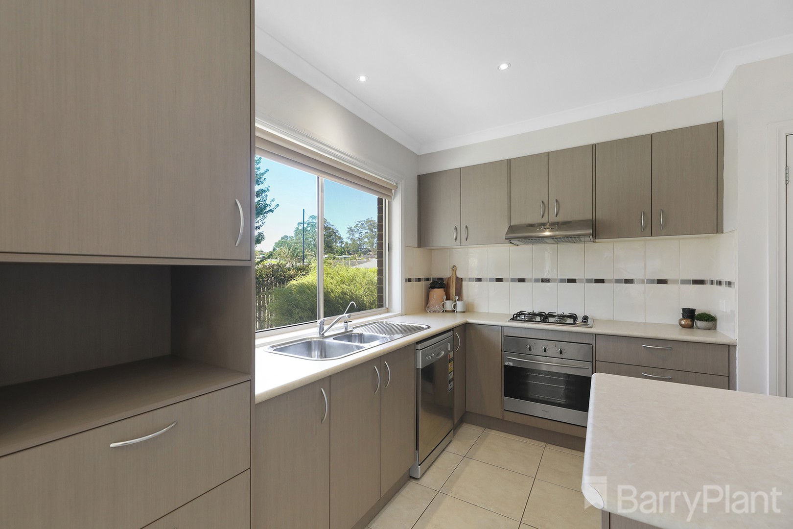 13 Rivendale Crescent, Drouin, VIC 3818, Drouin - Thumbnail 8