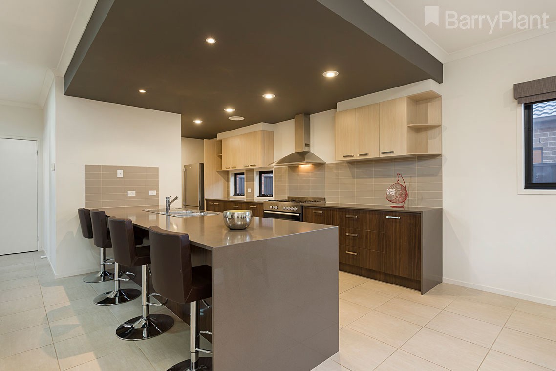 13 Rivulet Drive, Point Cook, VIC 3030 - Thumbnail 2 - 29/11/2021