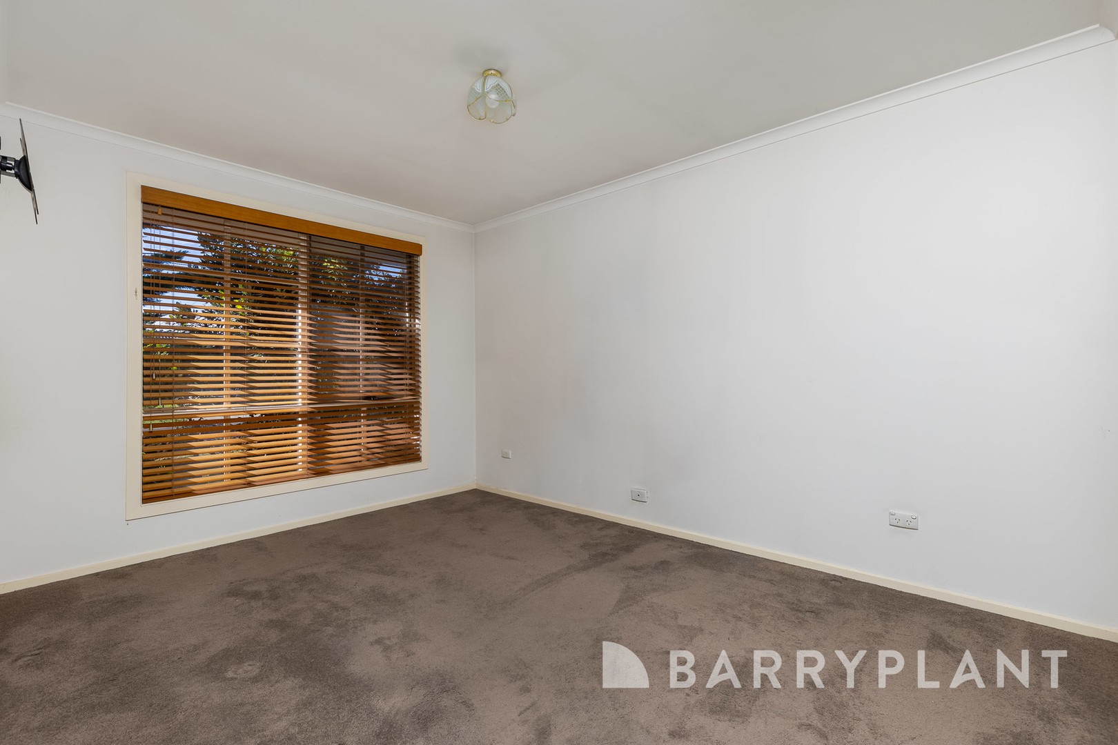 13 Rosscommon Place, Seabrook, VIC 3028, Seabrook - Thumbnail 4