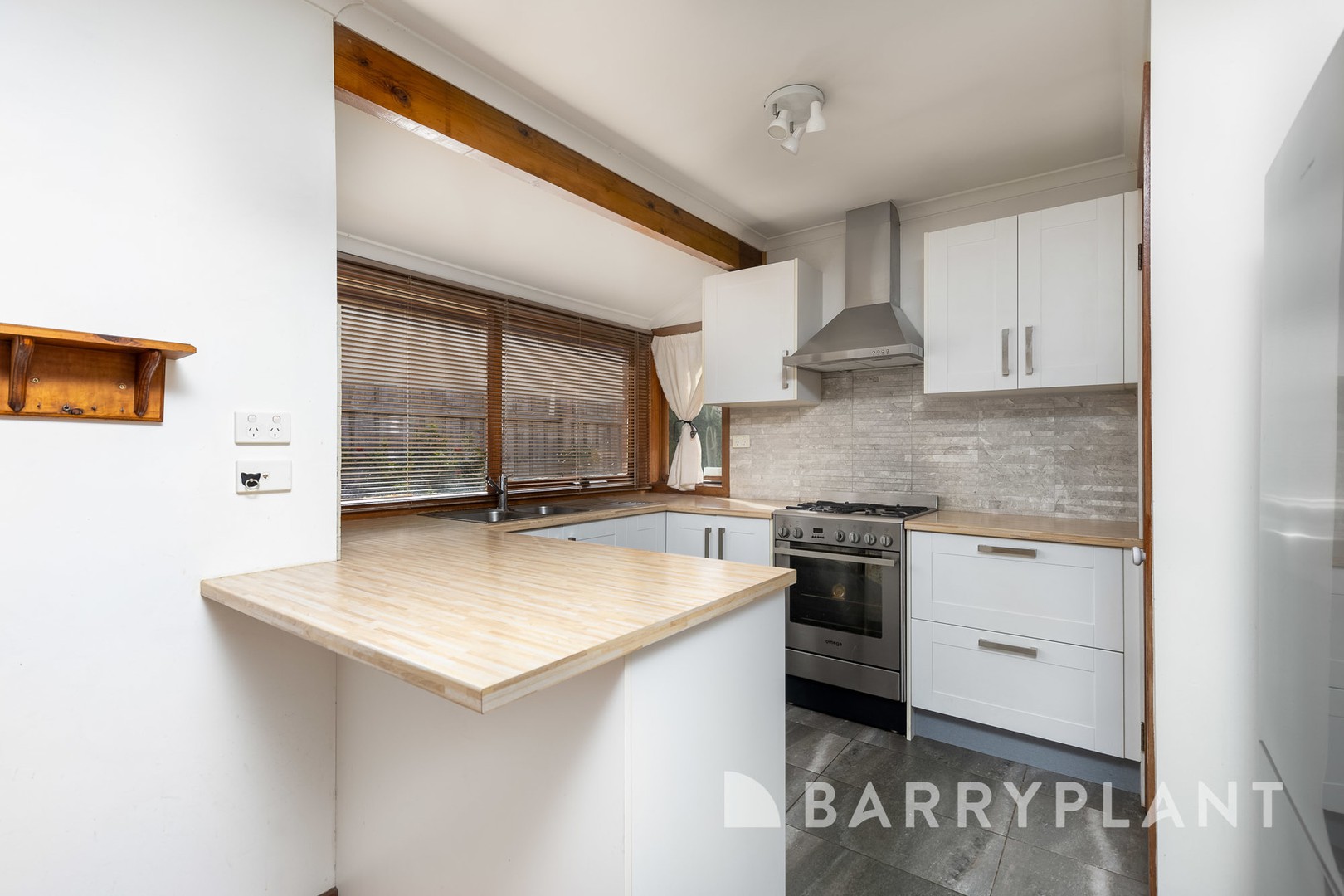 13 Rosscommon Place, Seabrook, VIC 3028, Seabrook - Thumbnail 8