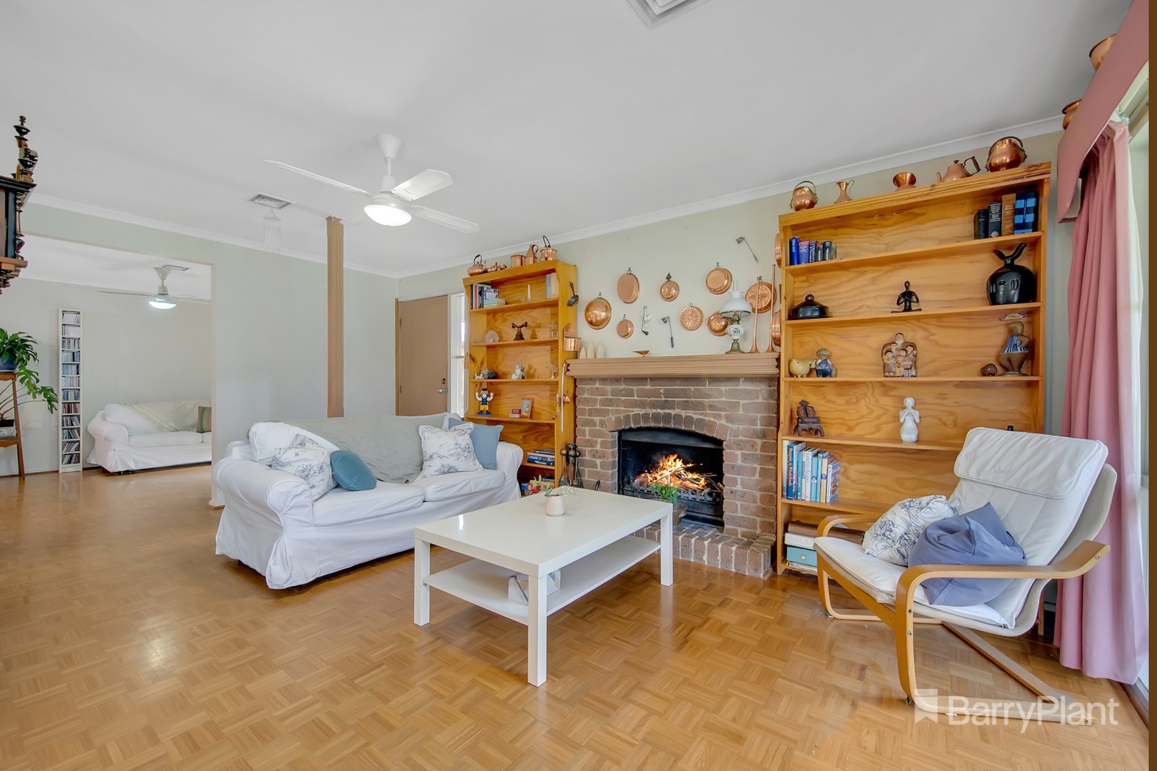 13 Royston Close, Mill Park, VIC 3082, Mill Park - Thumbnail 2