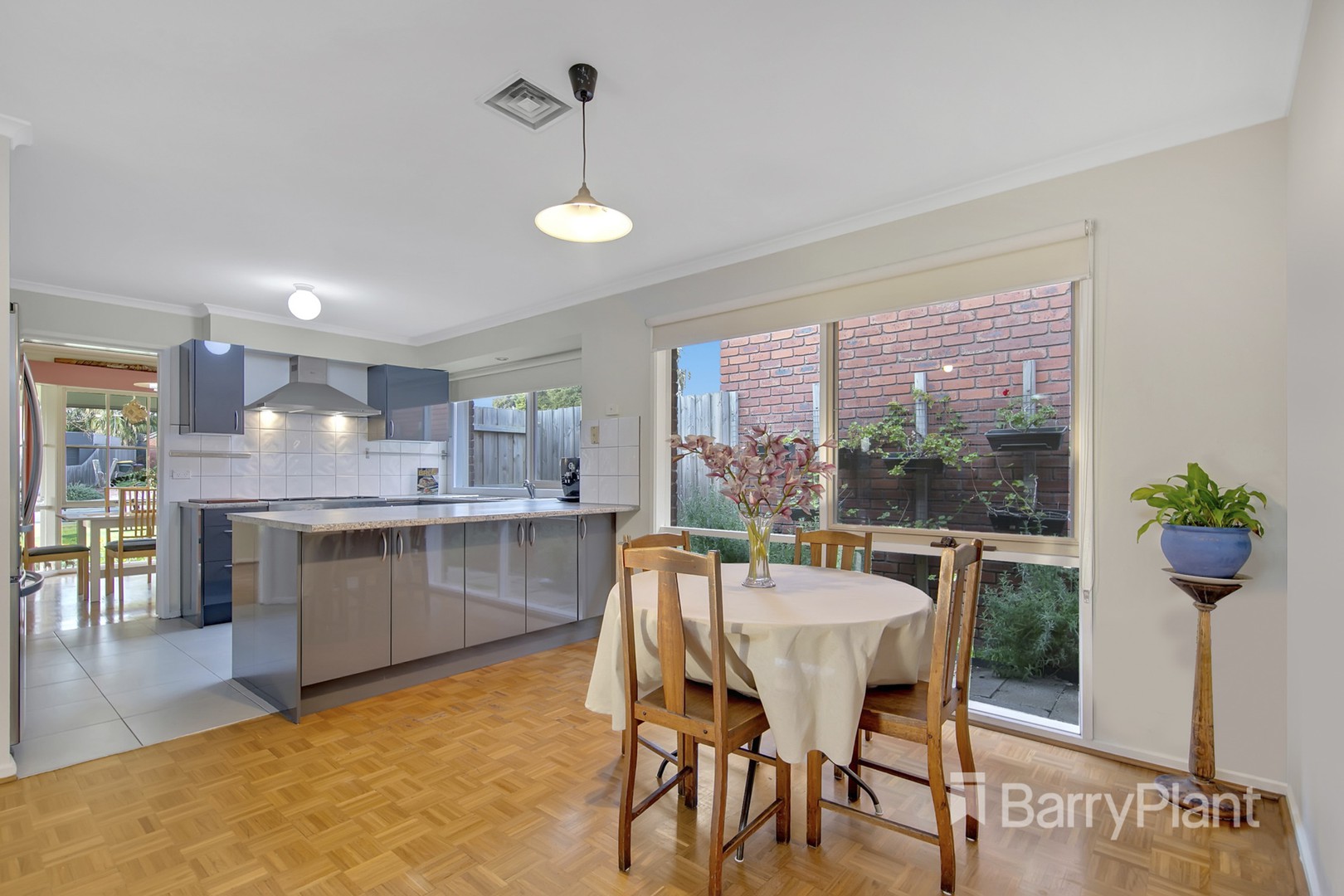 13 Royston Close, Mill Park, VIC 3082, Mill Park - Thumbnail 5
